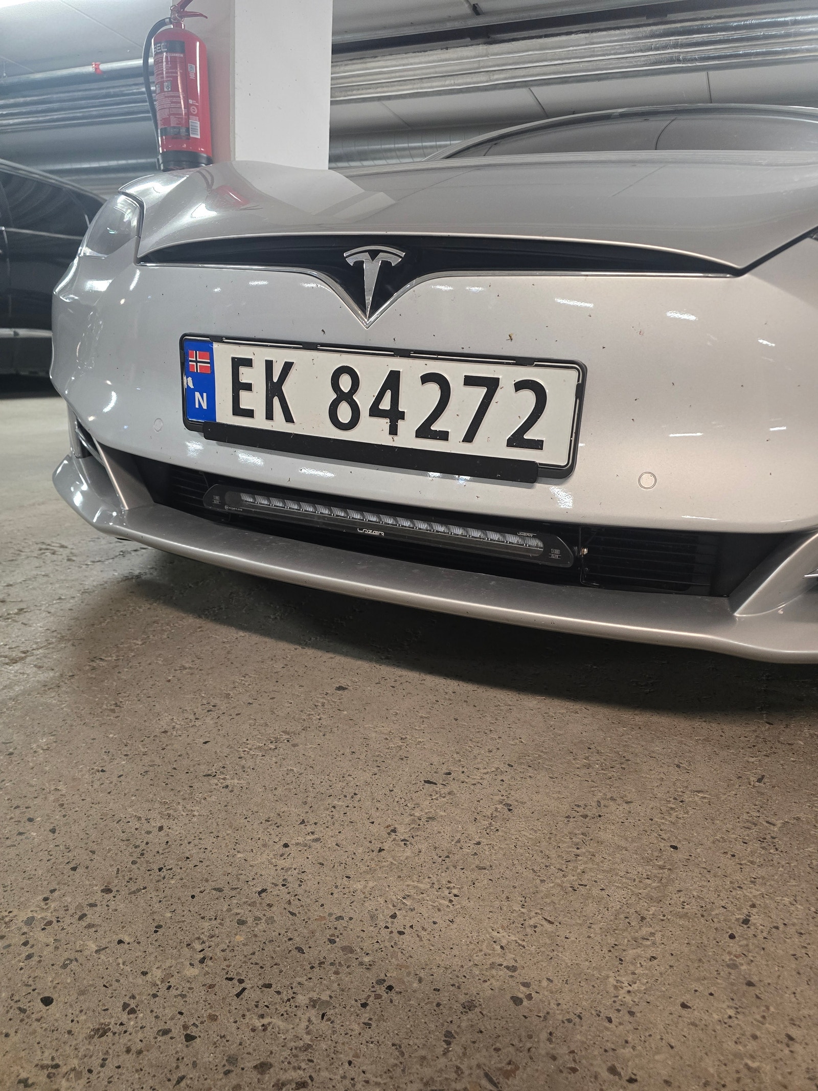 Tesla Model S 75D, 525ps, 2018