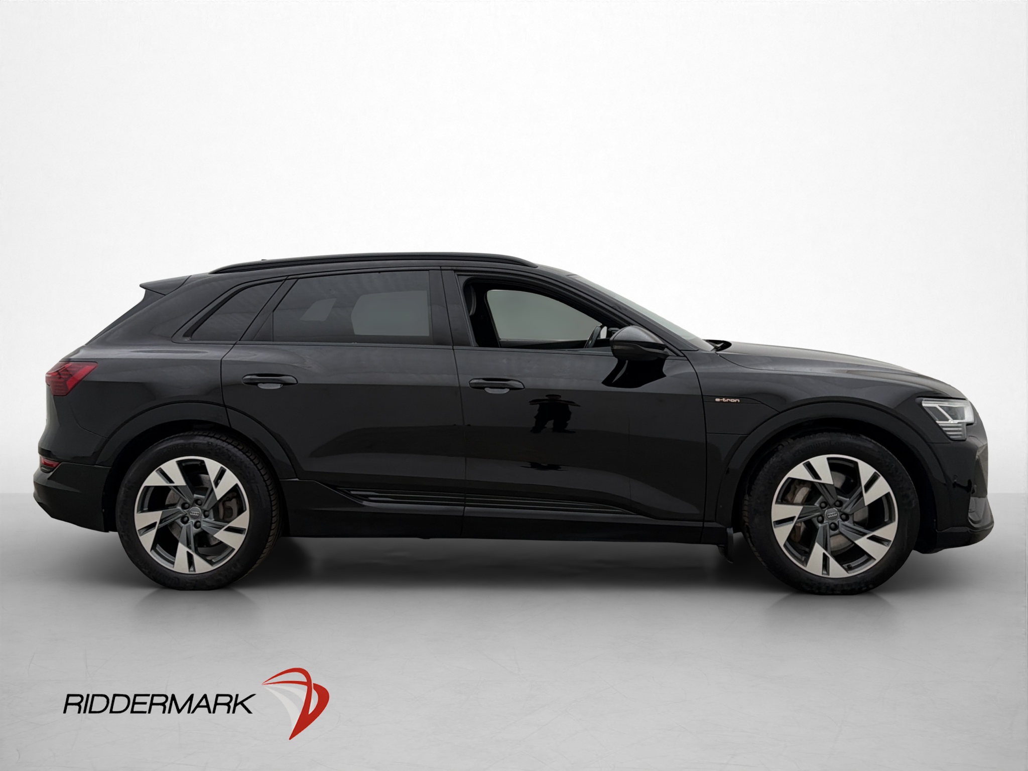 Audi e-tron 55 quattro, 408ps, 2020