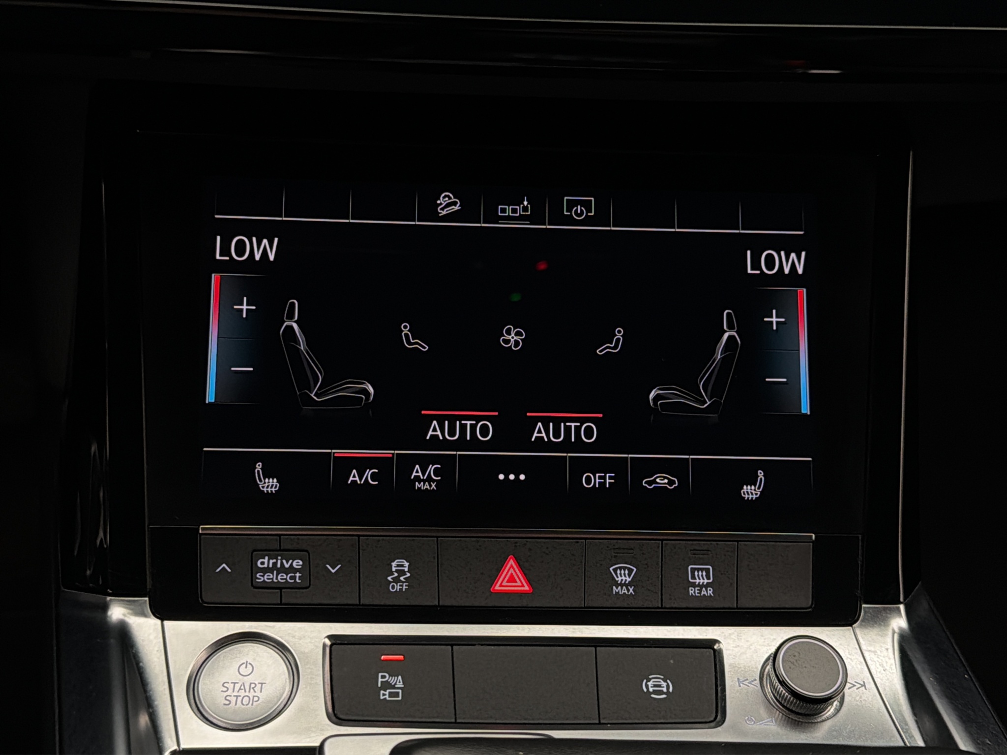 Audi e-tron 55 quattro, 408ps, 2020