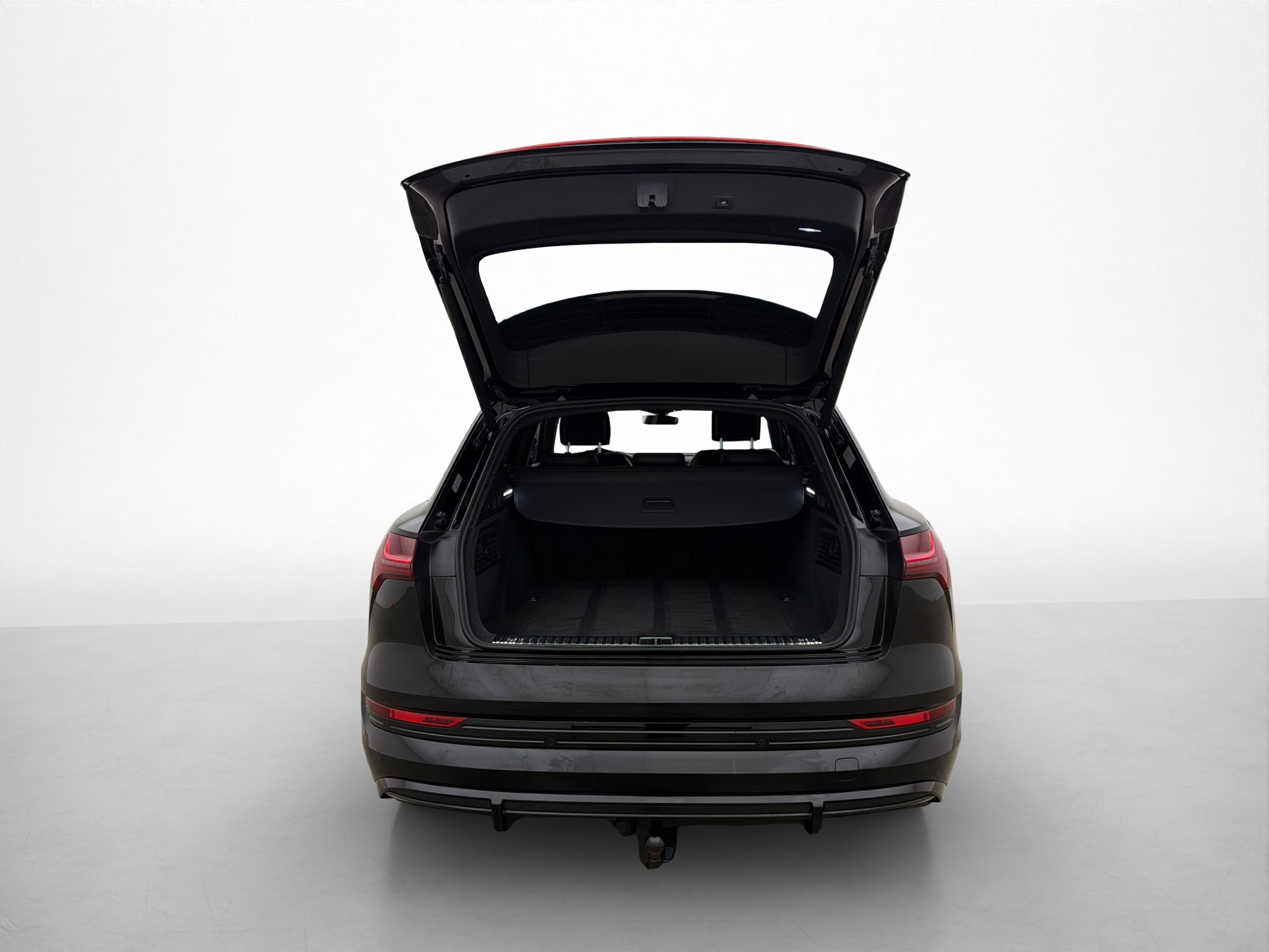 Audi e-tron 55 quattro, 408ps, 2020