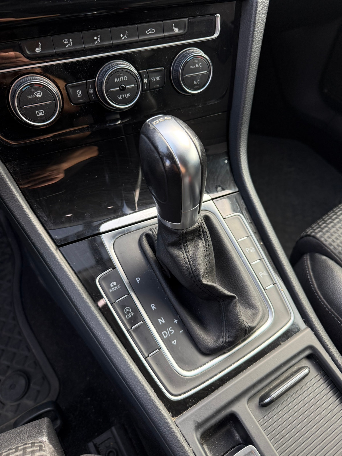 Volkswagen Golf Variant 1.4 TSI BMT DSG Sequential, 7-trins, 140ps, 2014