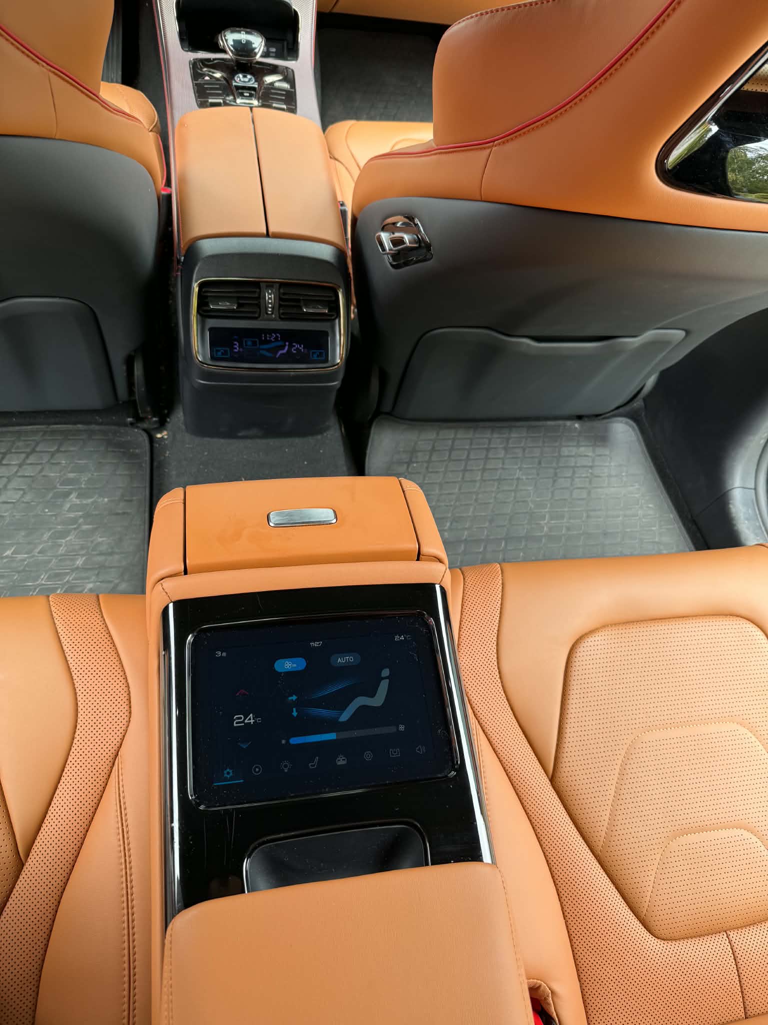 BYD Han EV AWD, 517hp, 2022