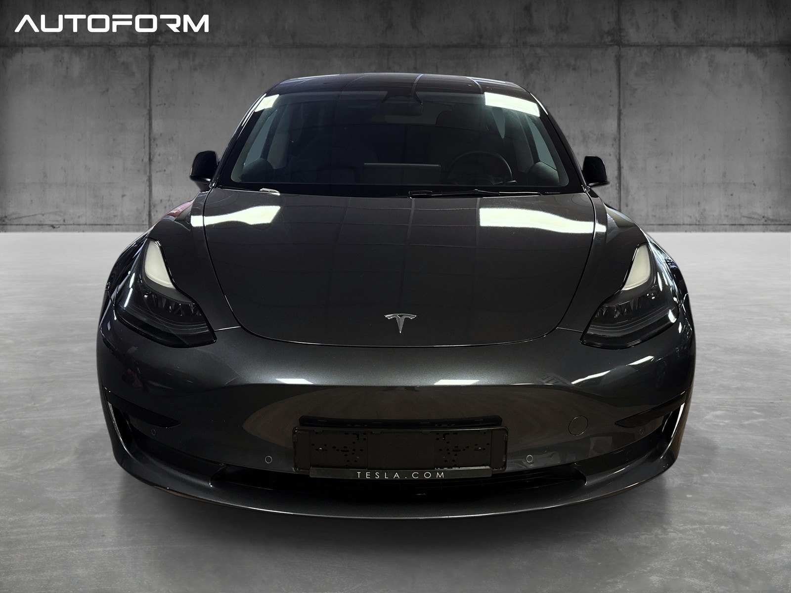 Tesla Model 3 Standard Range, 283hp, 2022