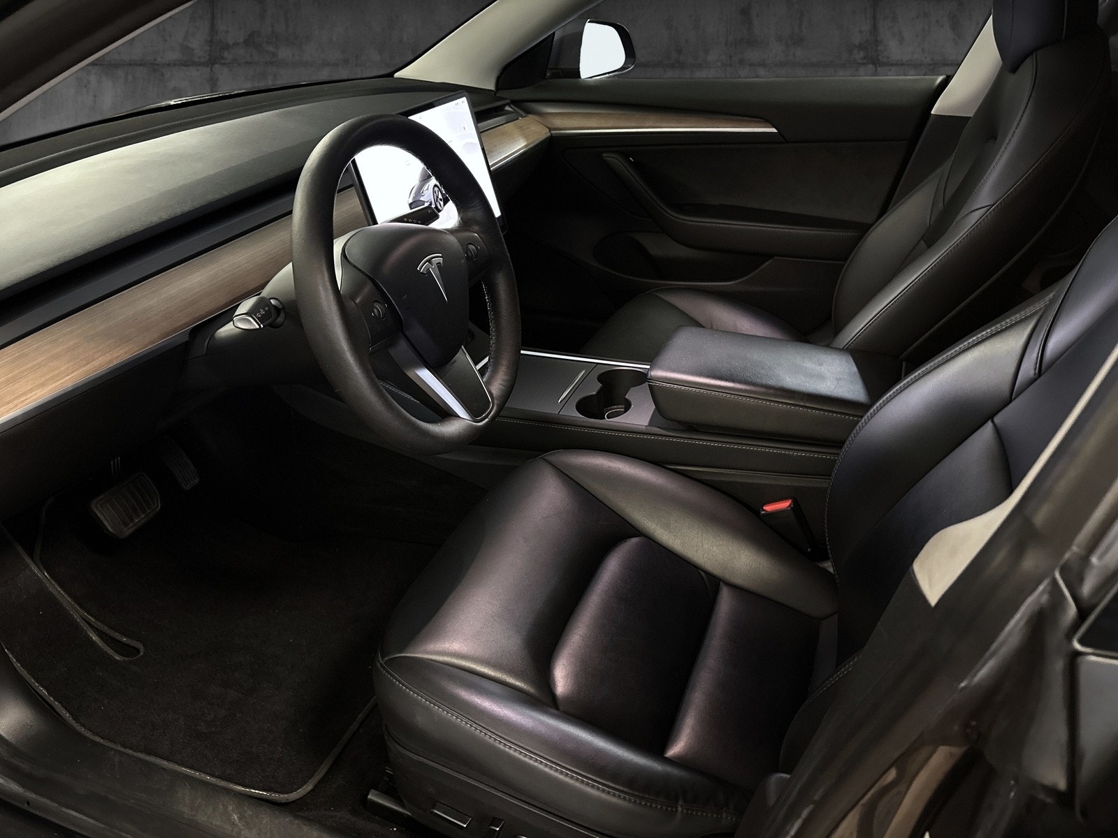 Tesla Model 3 Standard Range, 283hp, 2022