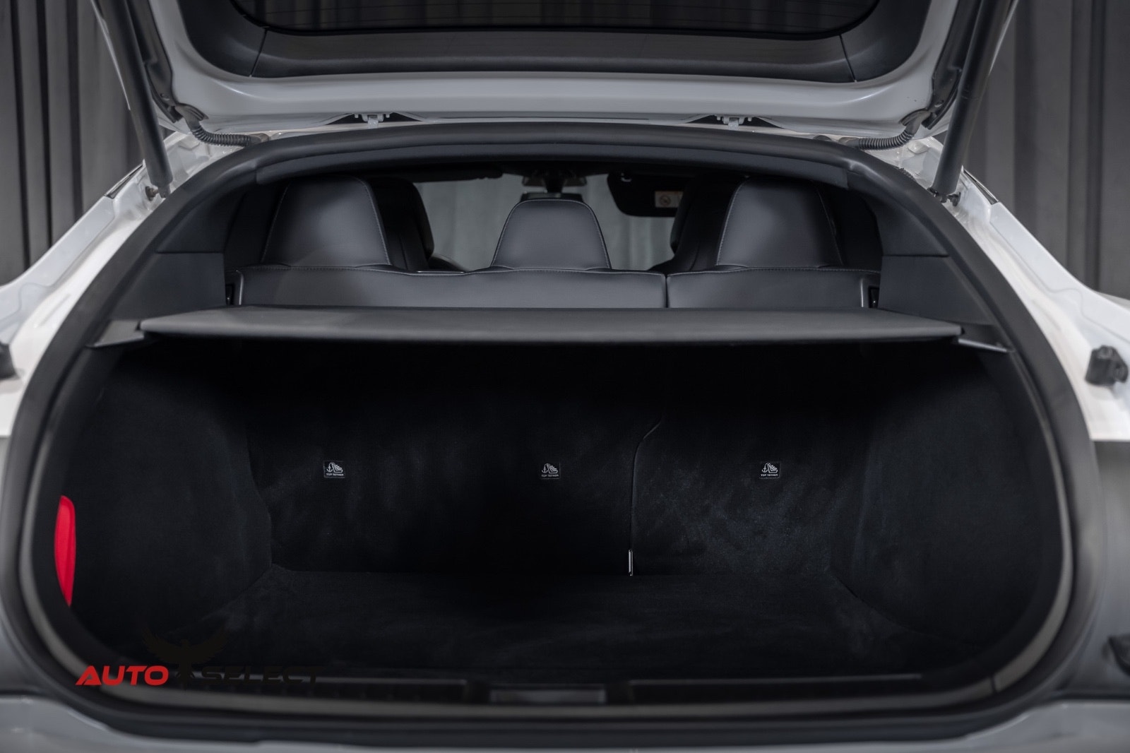 Tesla Model S 75, 320ps, 2017
