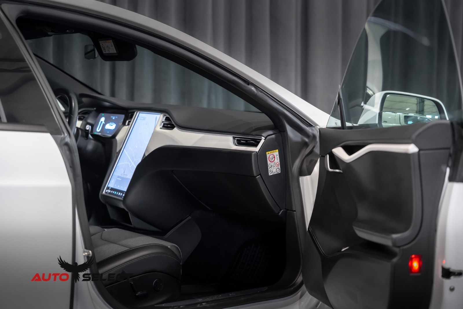 Tesla Model S 75, 320ps, 2017