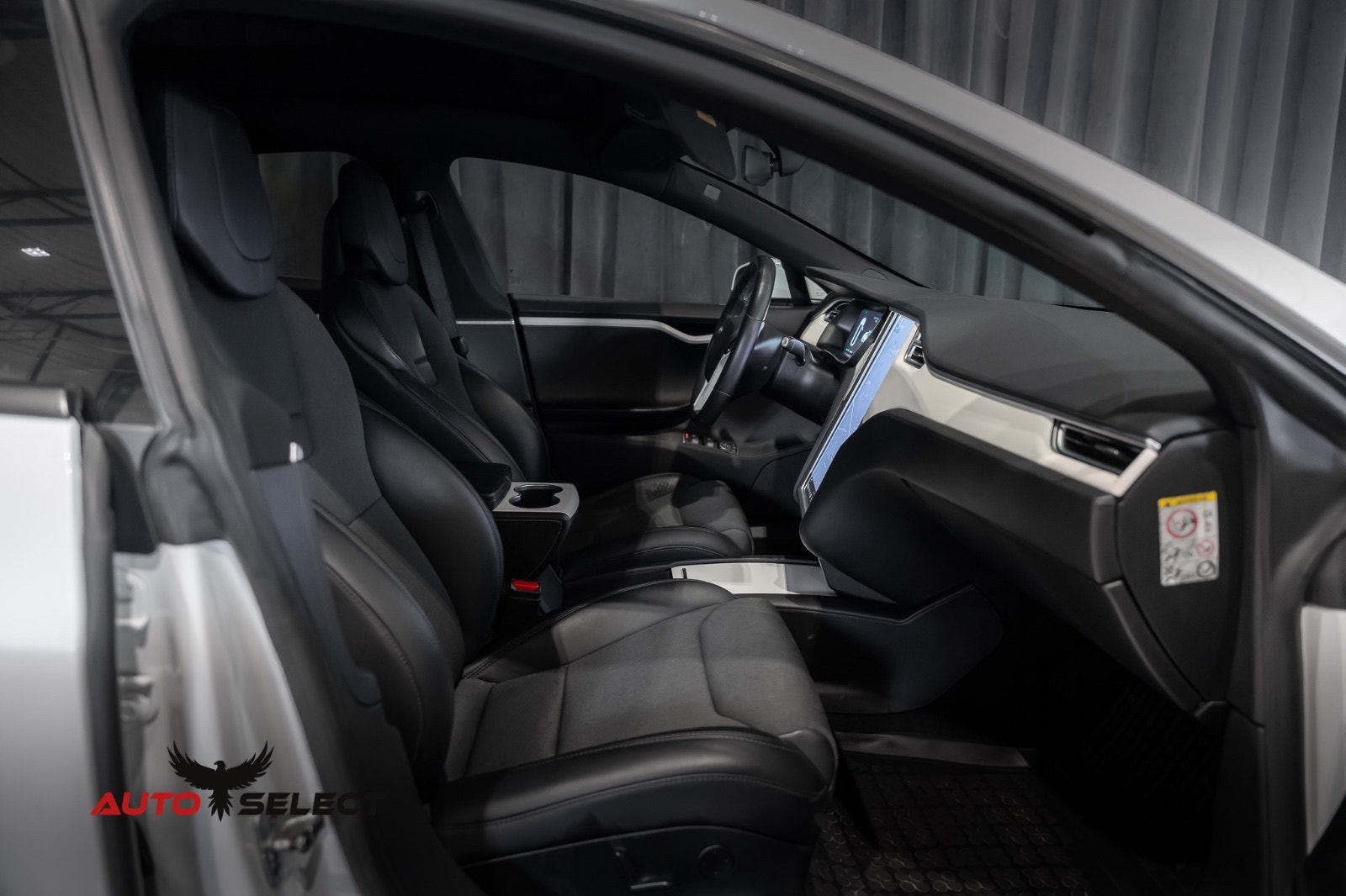 Tesla Model S 75, 320ps, 2017