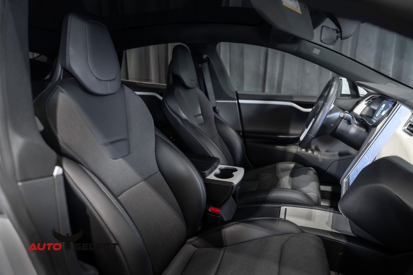 Tesla Model S 75, 320ps, 2017
