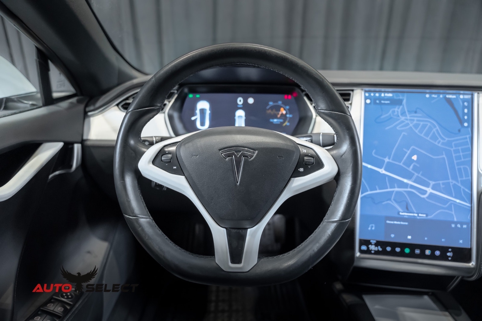 Tesla Model S 75, 320ps, 2017