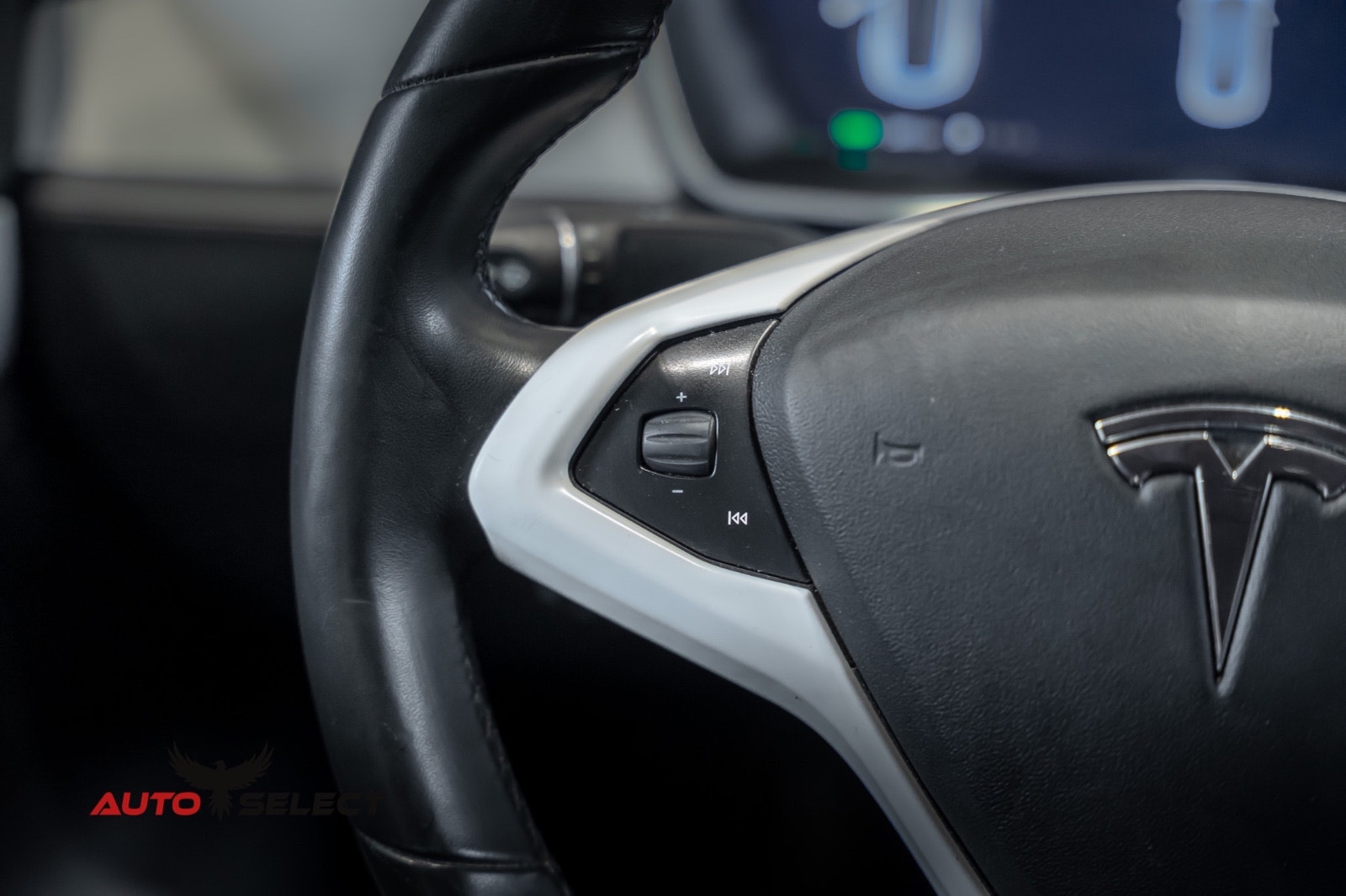 Tesla Model S 75, 320ps, 2017