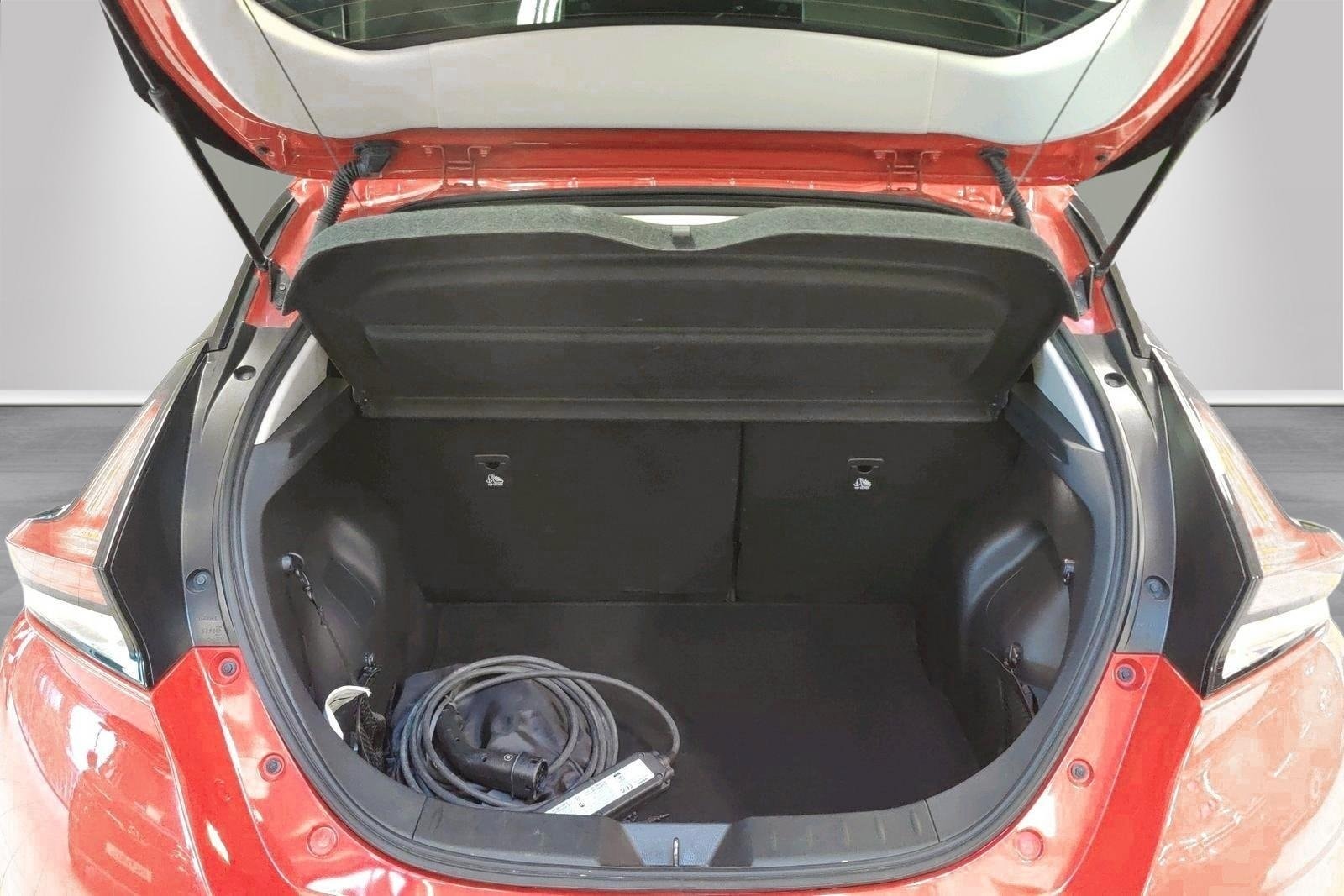 Nissan Leaf, 150hp, 2023