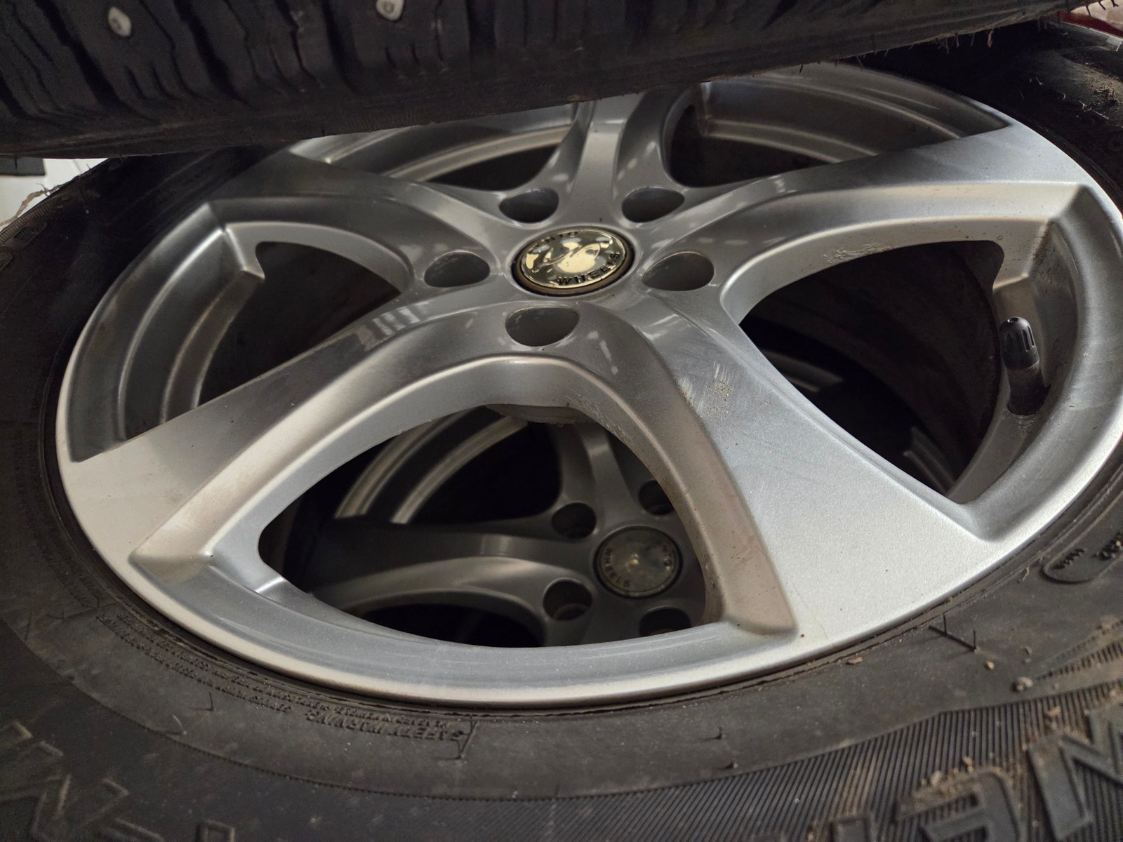 Hyundai ix35 2.0 CRDi 4WD Automatic, 6-trins, 184ps, 2011