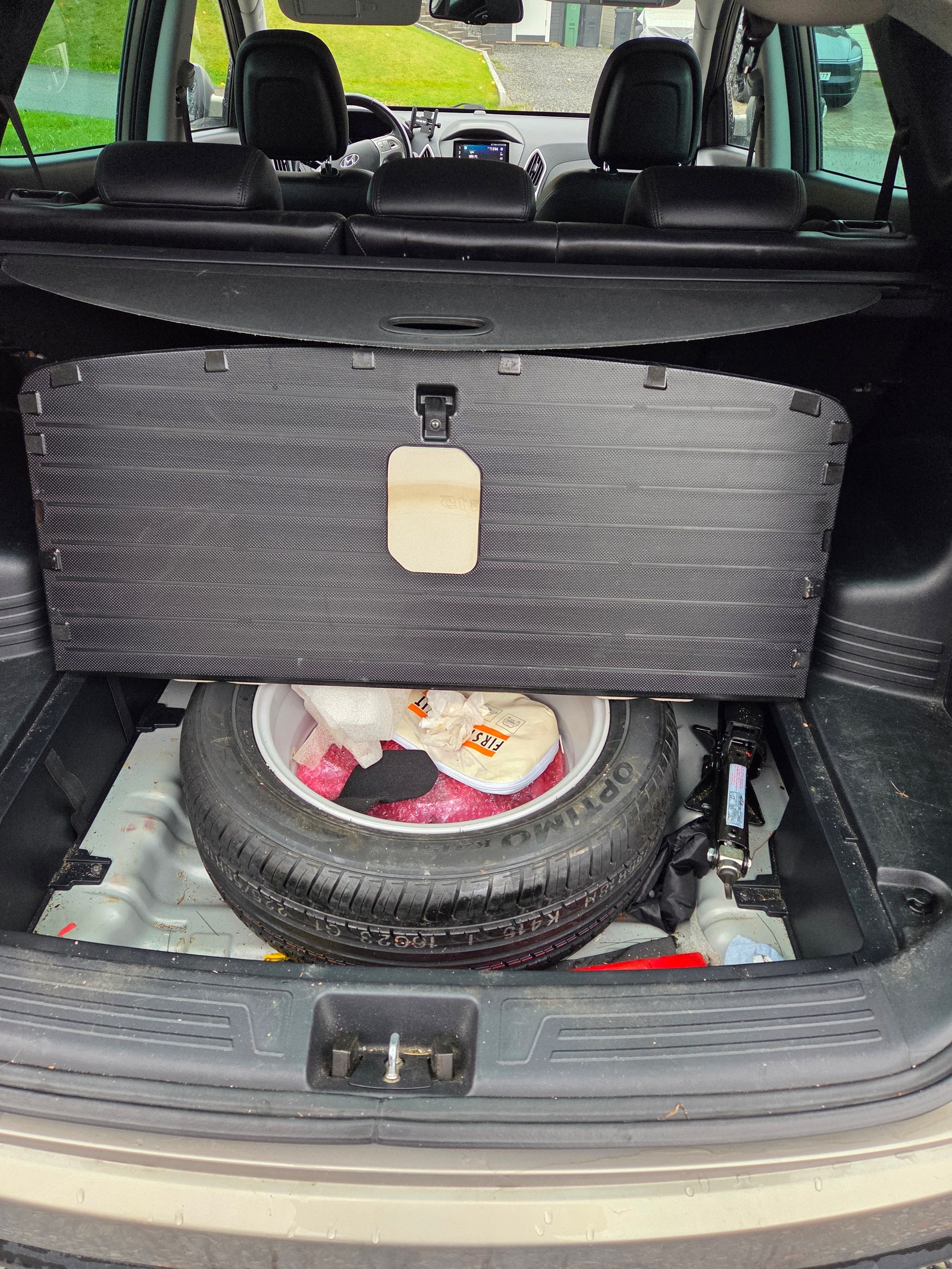 Hyundai ix35 2.0 CRDi 4WD Automatic, 6-trins, 184ps, 2011