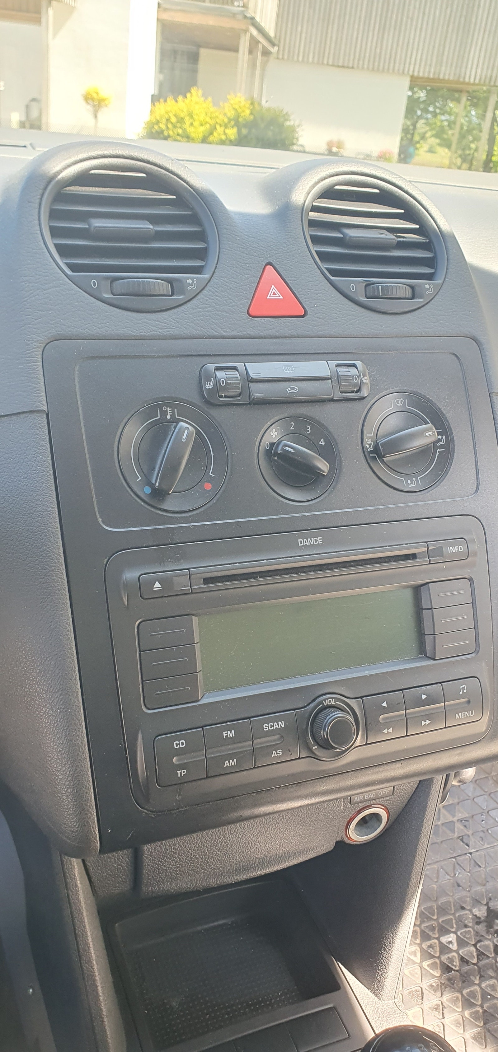 Volkswagen Caddy Panel Van 2.0 SDI Manual, 5-trins, 69ps, 2004