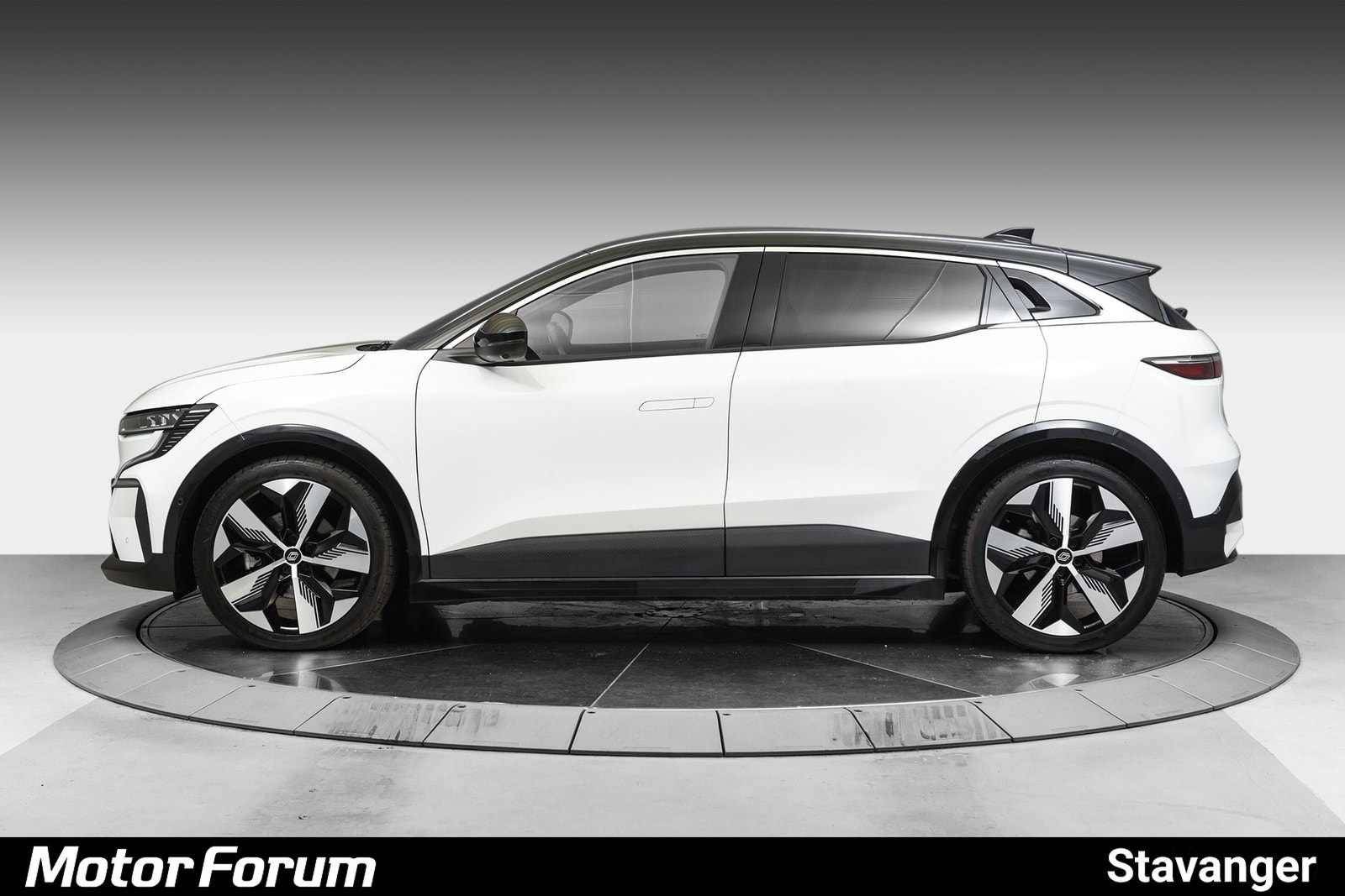Renault Mégane E-TECH 60 kWh, 218hp, 2023