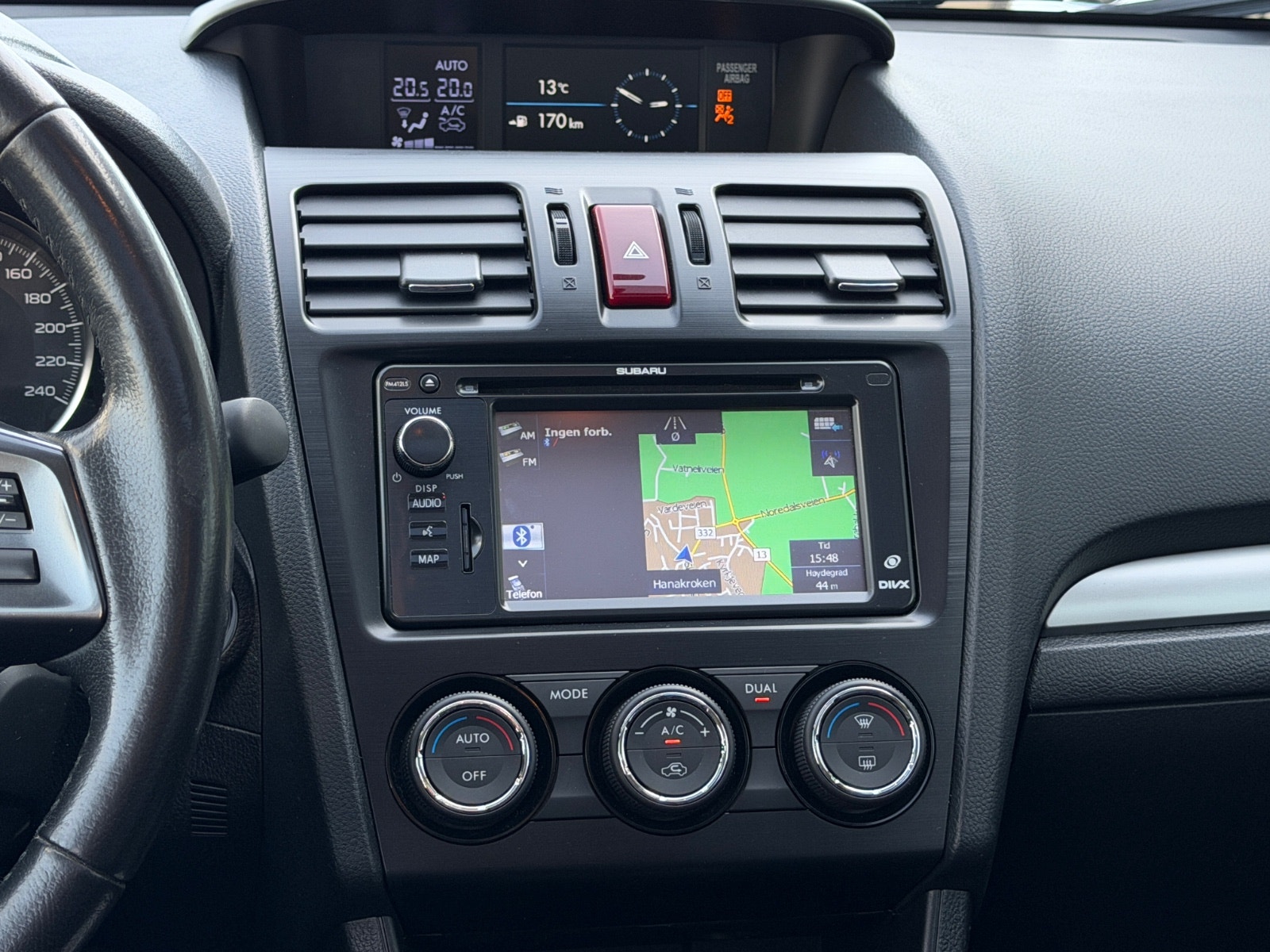 Subaru Impreza 1.6 4WD Lineartronic, 114ps, 2013