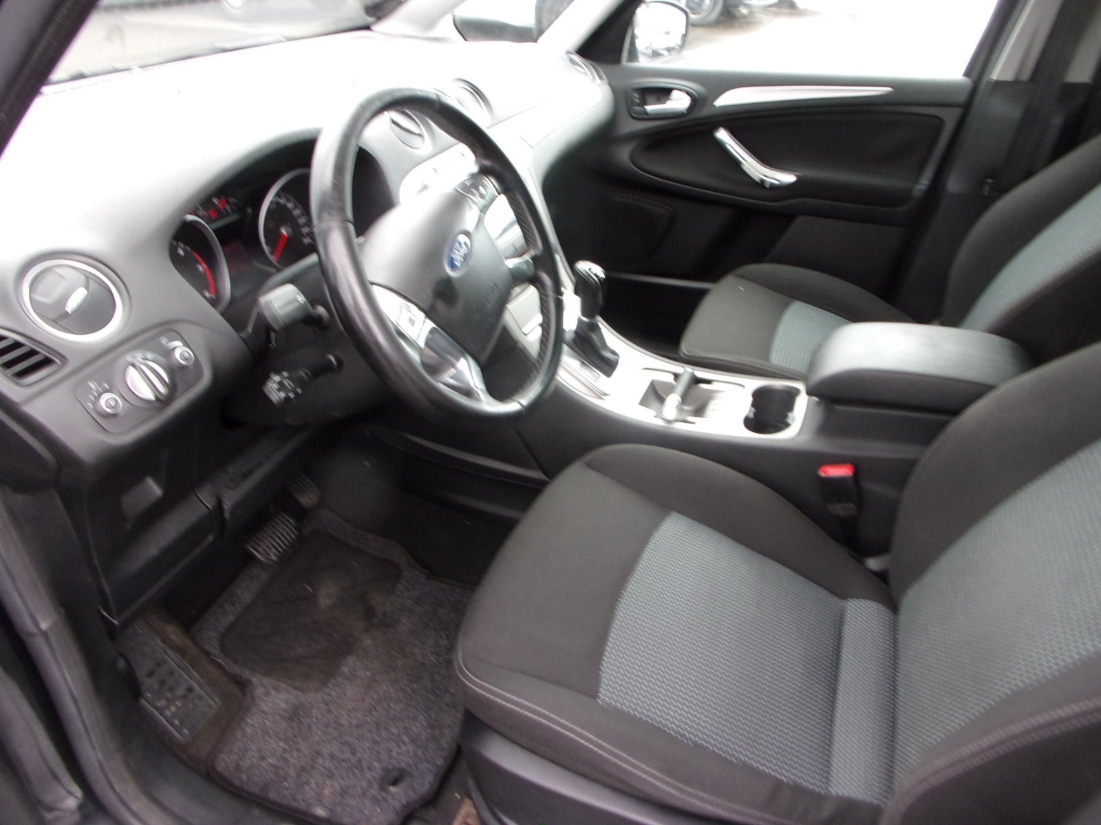 Ford Galaxy 2.0 TDCi Powershift 6, 6-trins, 140ps, 2011