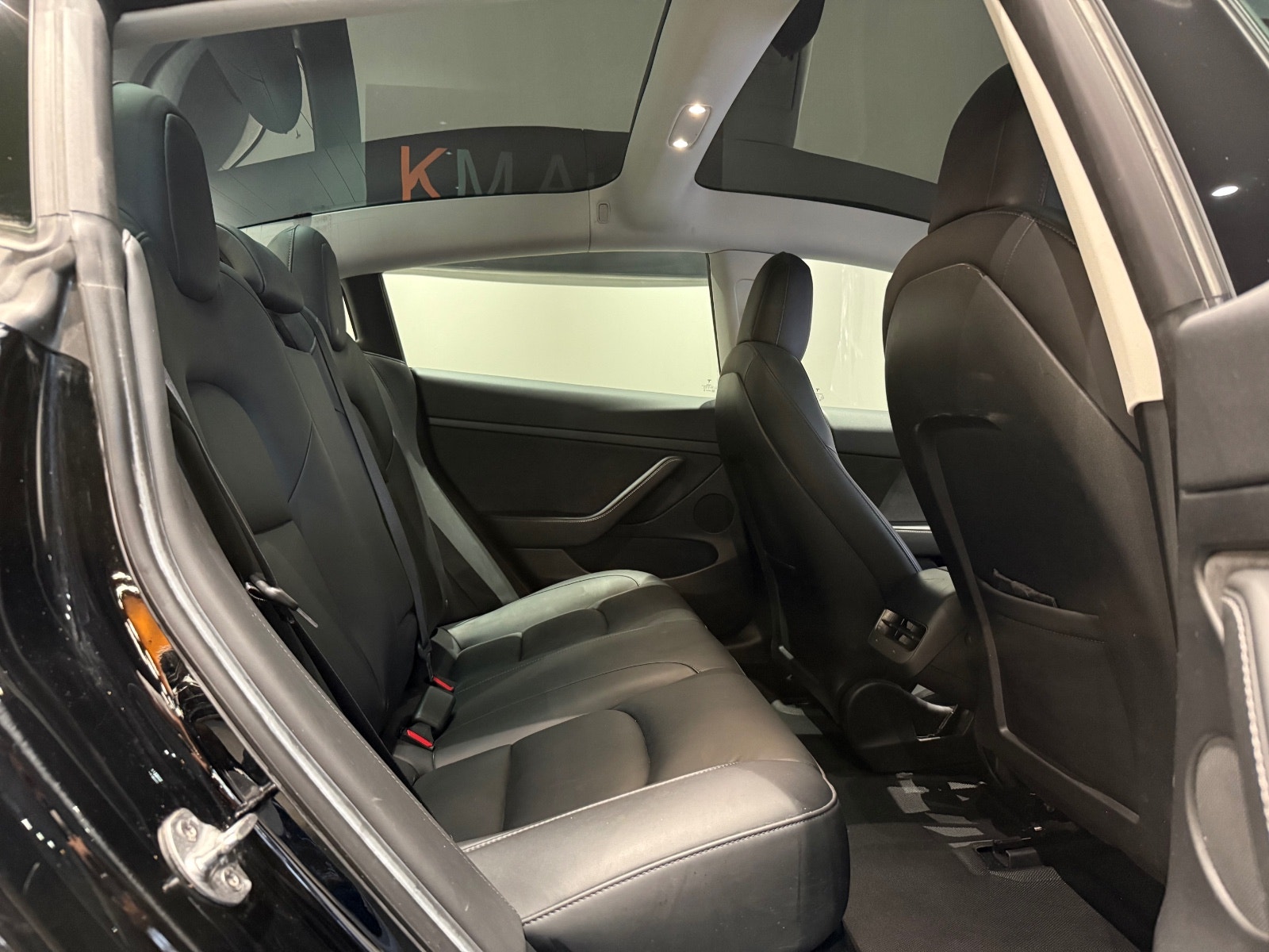 Tesla Model 3 Standard Range Plus, 325ps, 2021