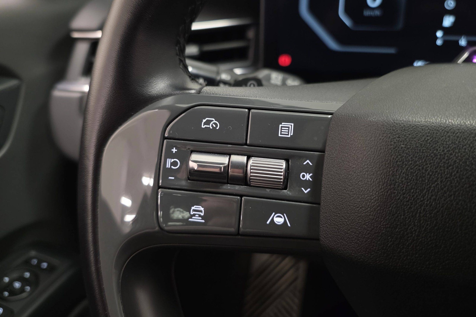 Kia EV9 AWD, 385hk, 2024