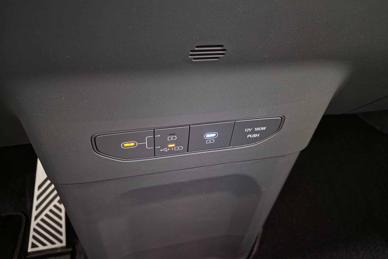Kia EV9 AWD, 385hk, 2024