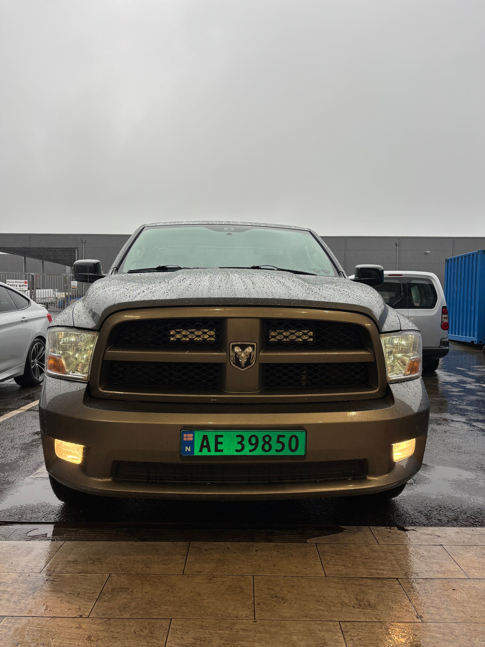 RAM 1500 Regular Cab 5.7 V8 HEMI 4x4 Automatic, 6-trins, 395ps, 2012
