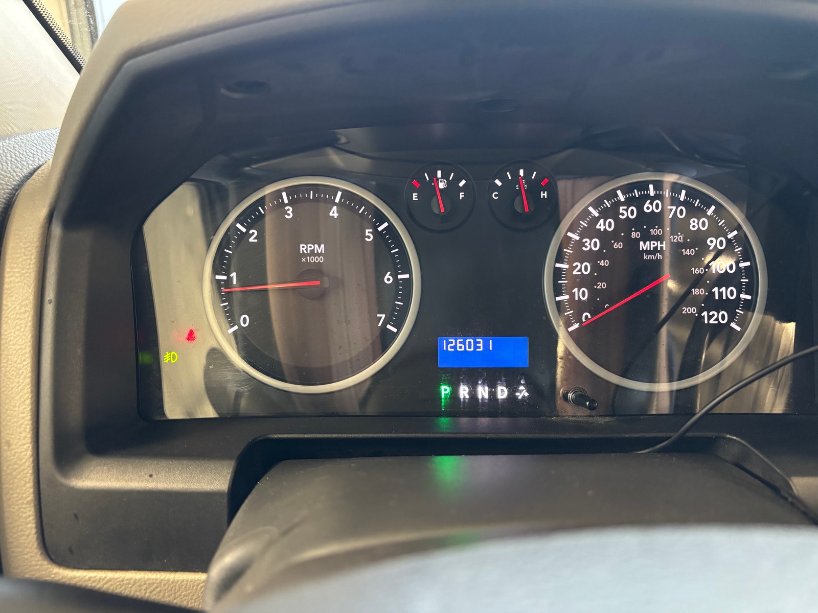 RAM 1500 Regular Cab 5.7 V8 HEMI 4x4 Automatic, 6-trins, 395ps, 2012