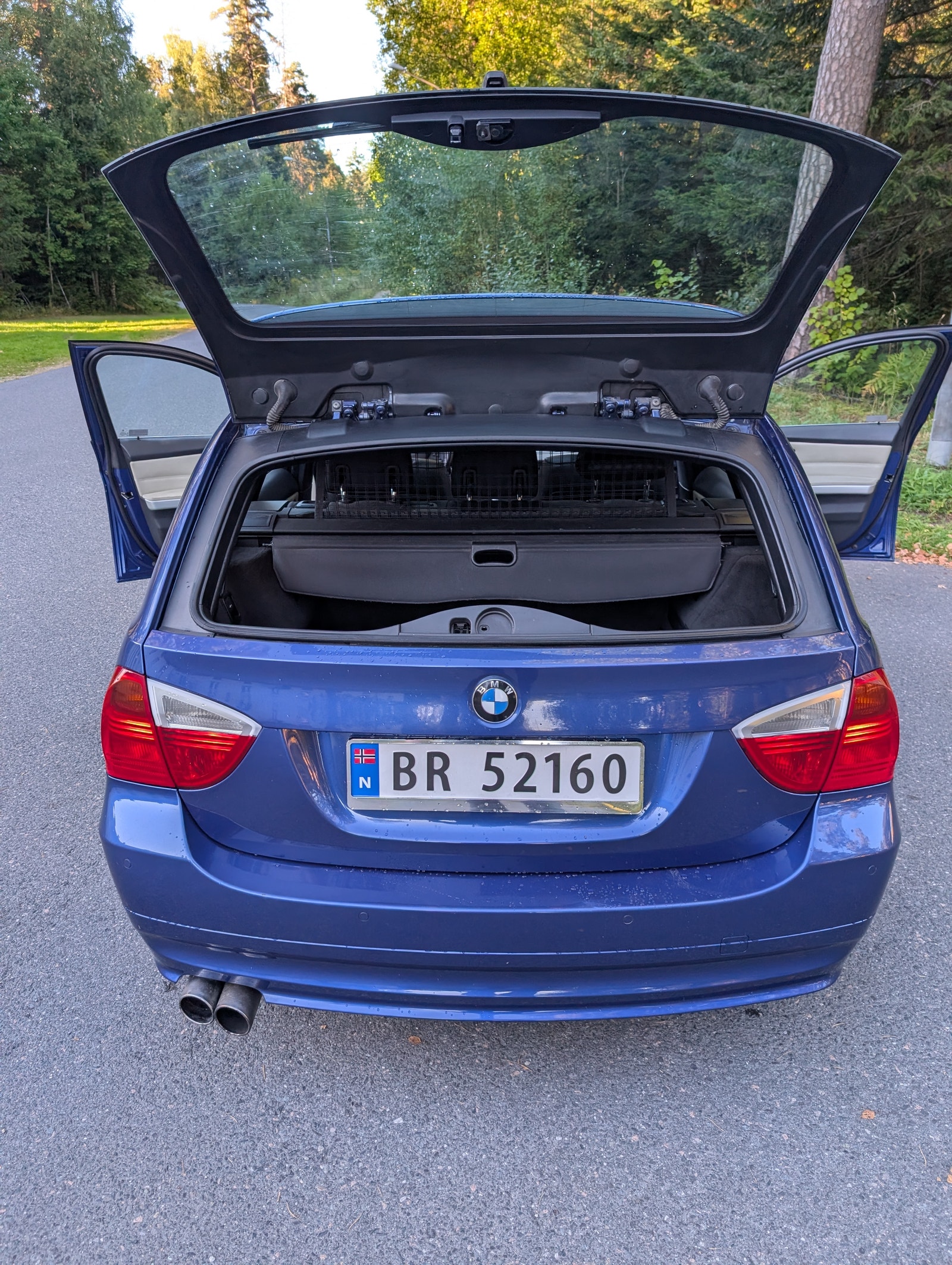 BMW 325d Touring Automatic, 6-trins, 197ps, 2007