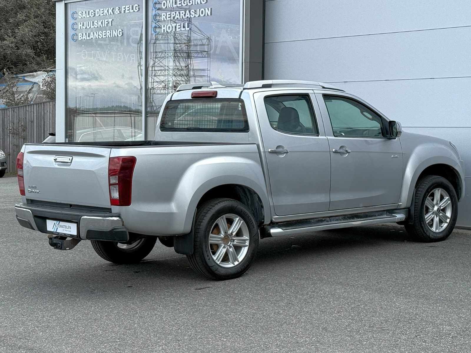 Isuzu D-Max Crew Cab 1.9 4WD Automatic, 163hp, 2018