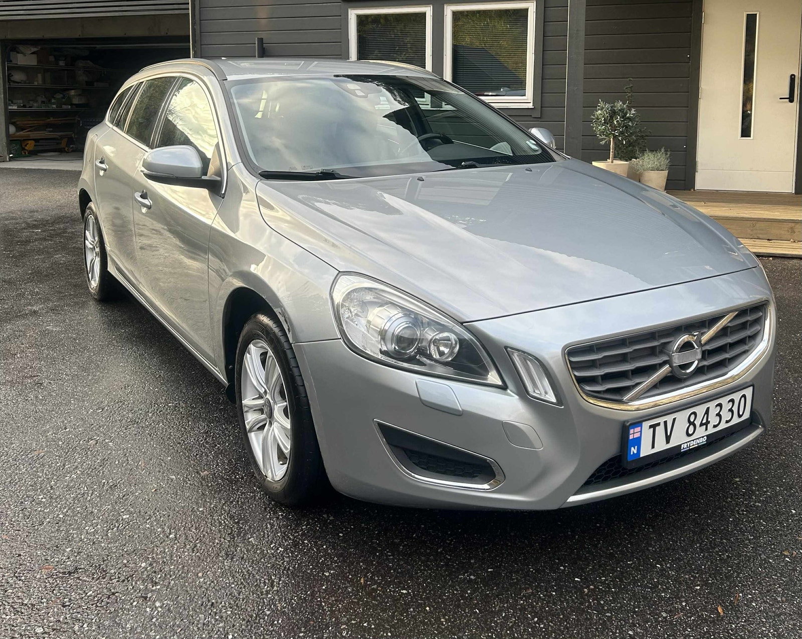 Volvo V60 D2 Powershift, 115hp, 2013