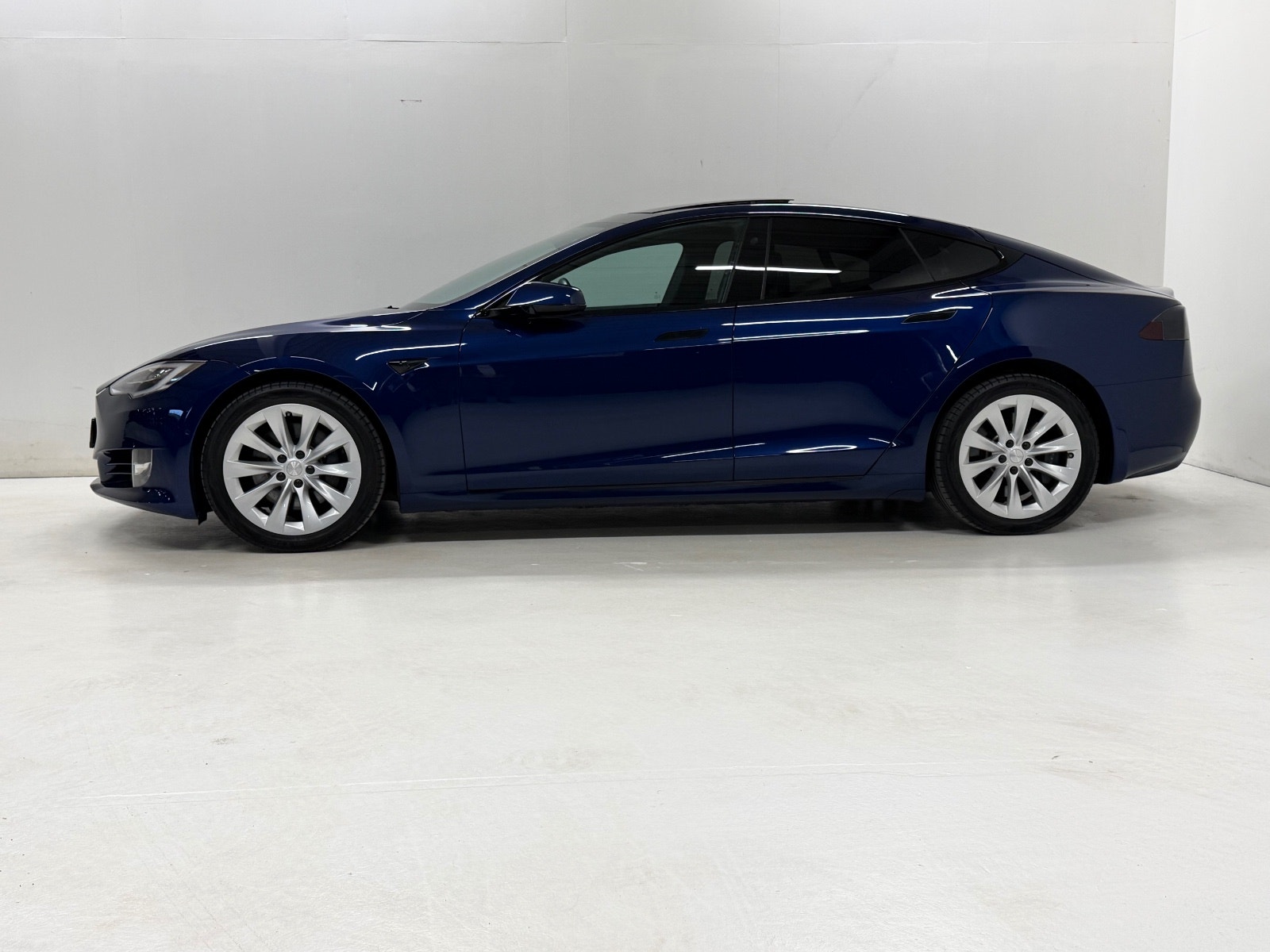 Tesla Model S 100D, 525ps, 2018