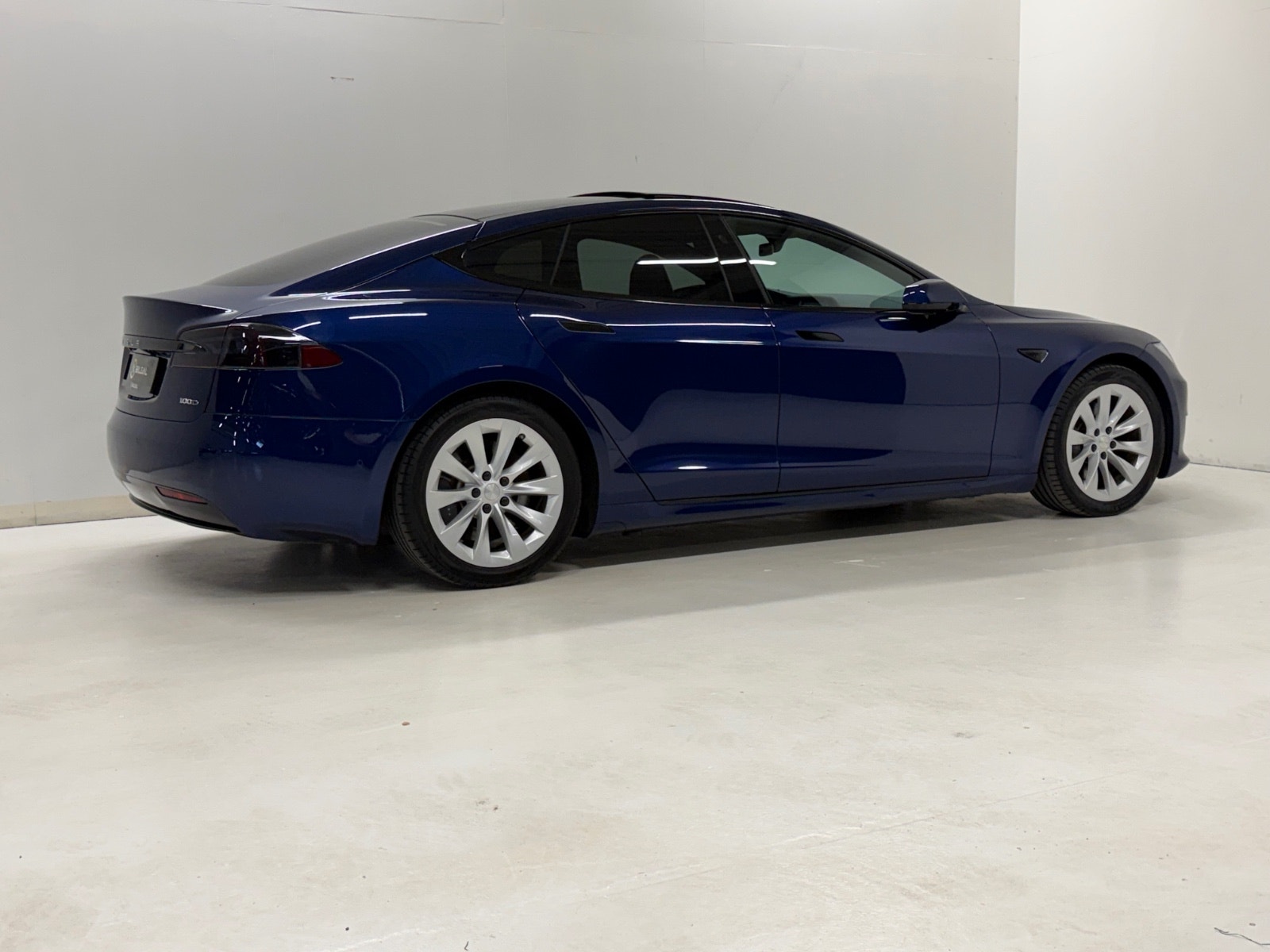 Tesla Model S 100D, 525ps, 2018