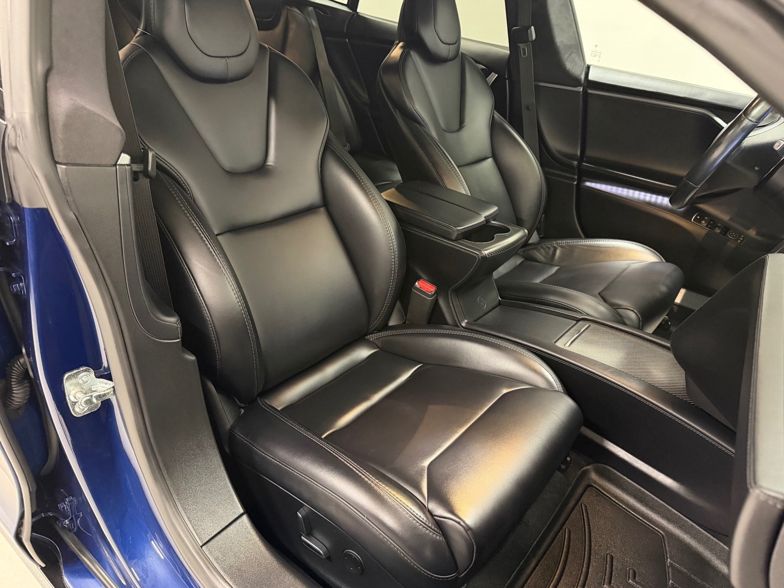 Tesla Model S 100D, 525ps, 2018