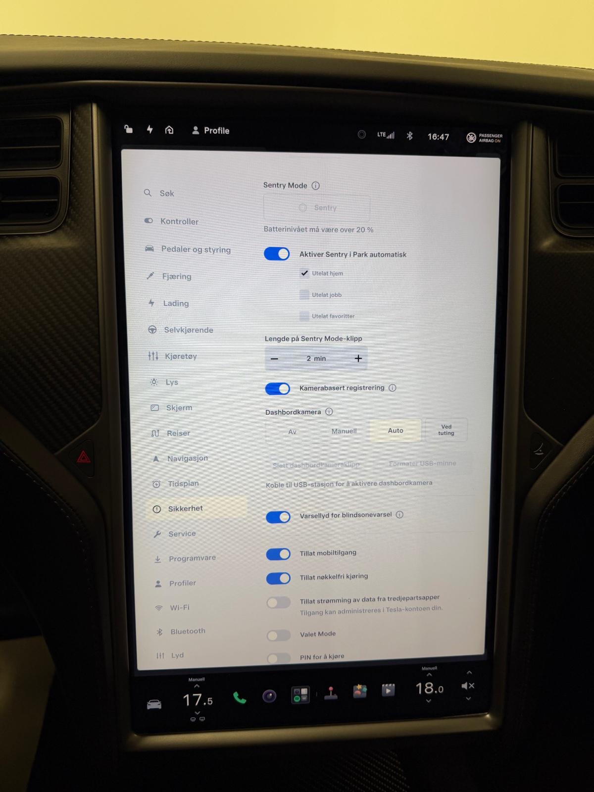 Tesla Model S 100D, 525ps, 2018
