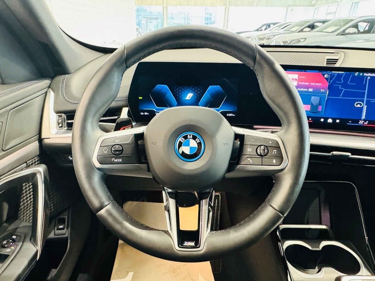 BMW iX1 eDrive20, 204hk, 2025