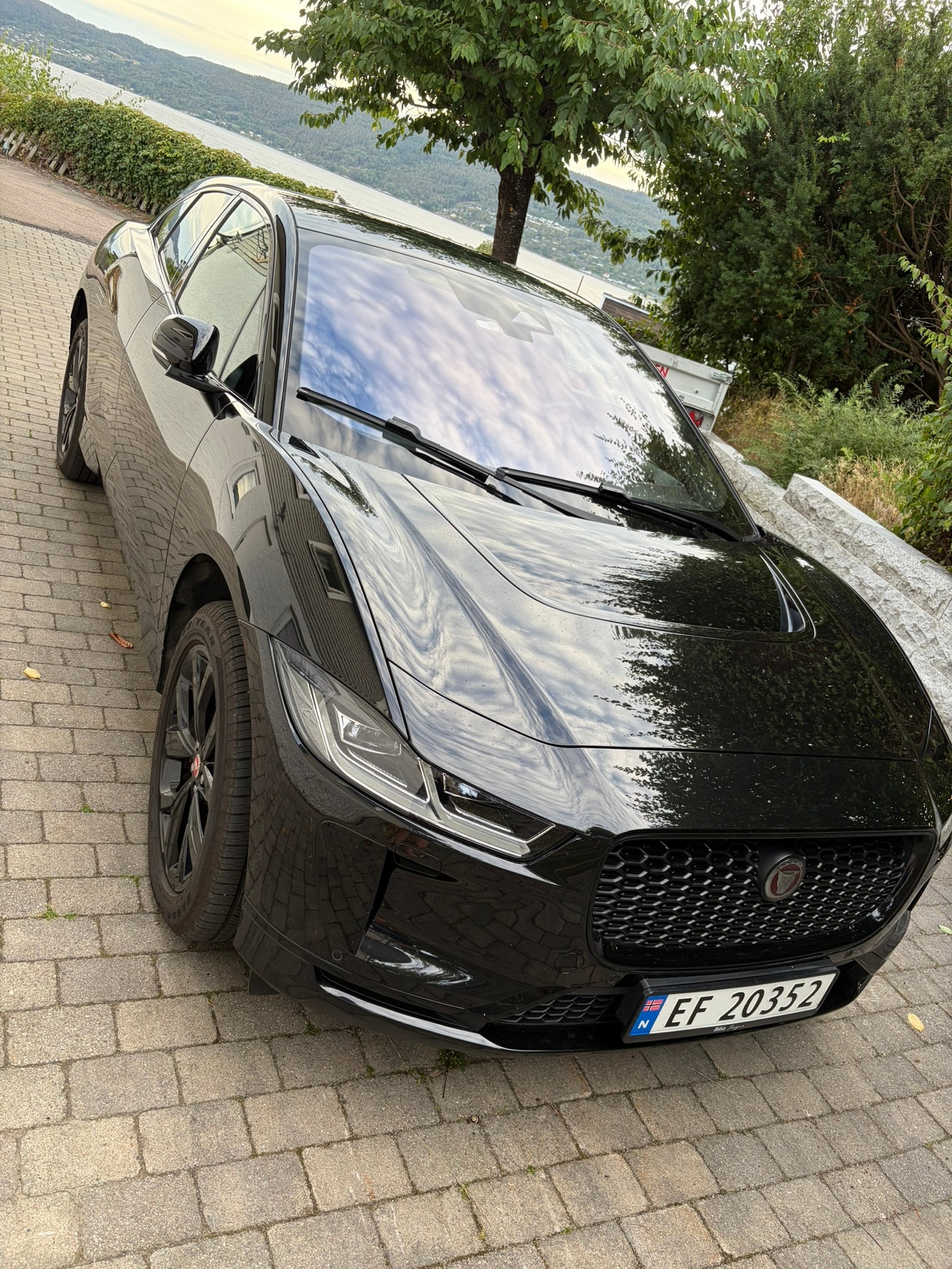 Jaguar I-Pace EV400, 400ps, 2023