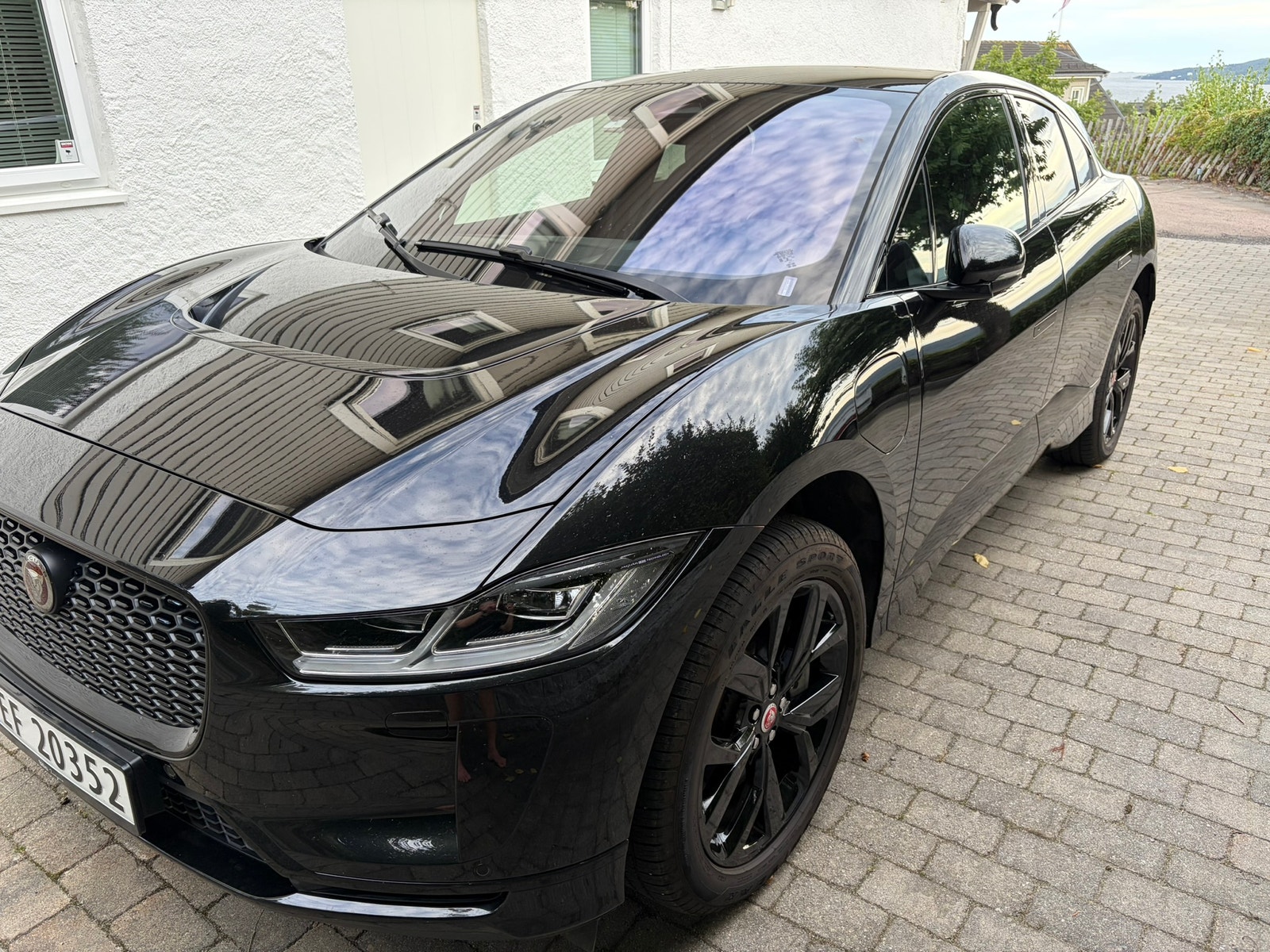 Jaguar I-Pace EV400, 400ps, 2023
