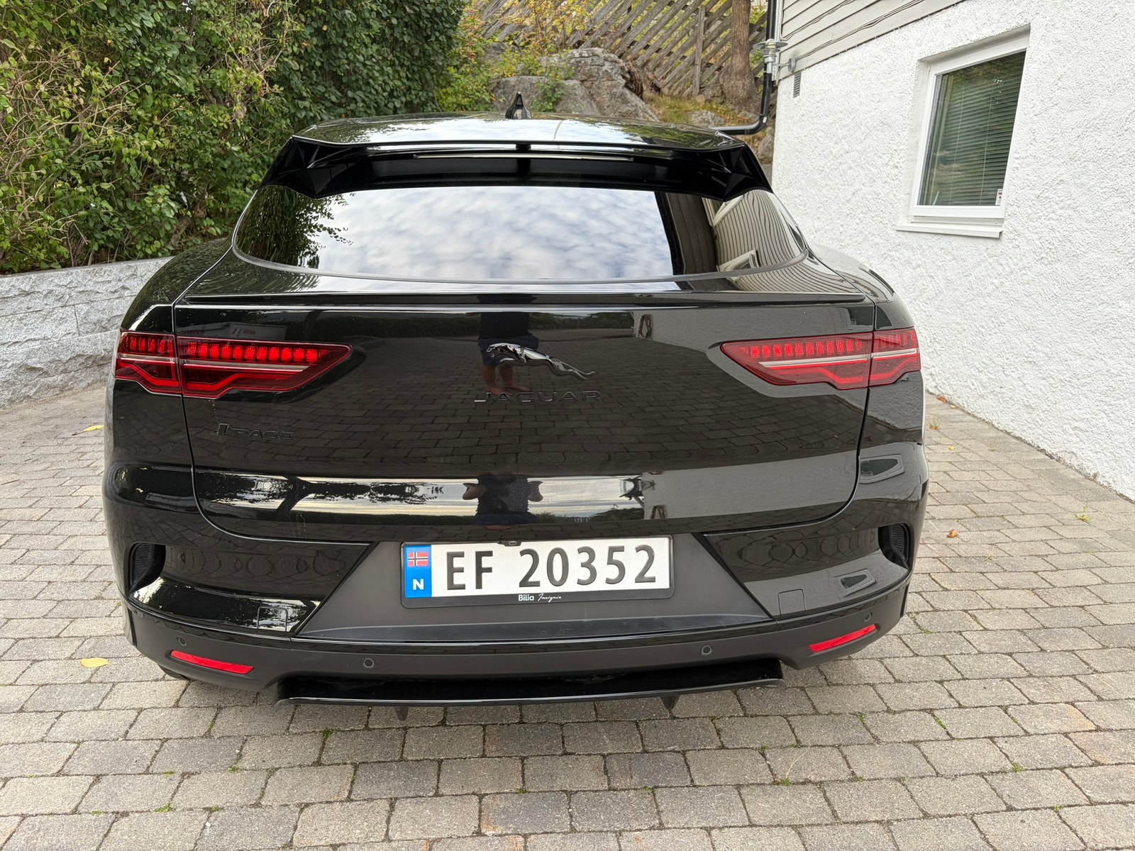 Jaguar I-Pace EV400, 400ps, 2023