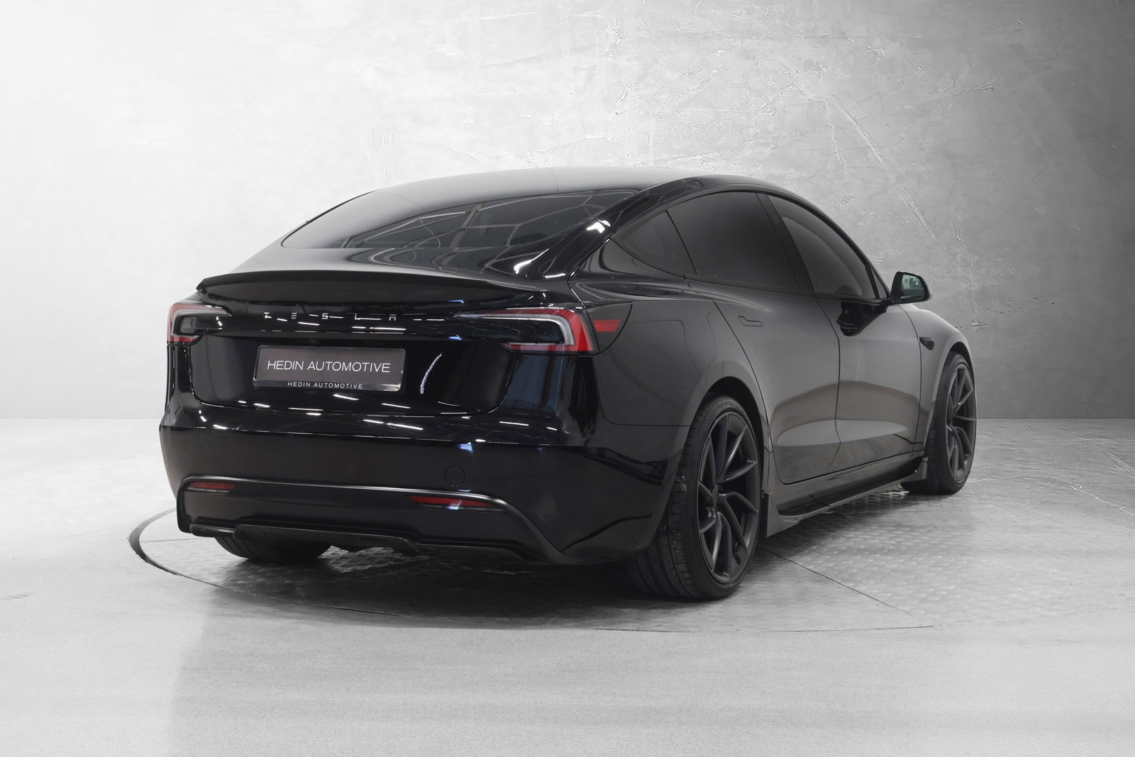 Tesla Model 3 Performance, 627hk, 2024