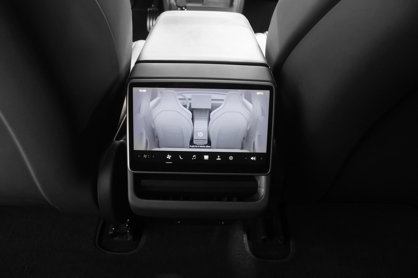 Tesla Model 3 Performance, 627hk, 2024