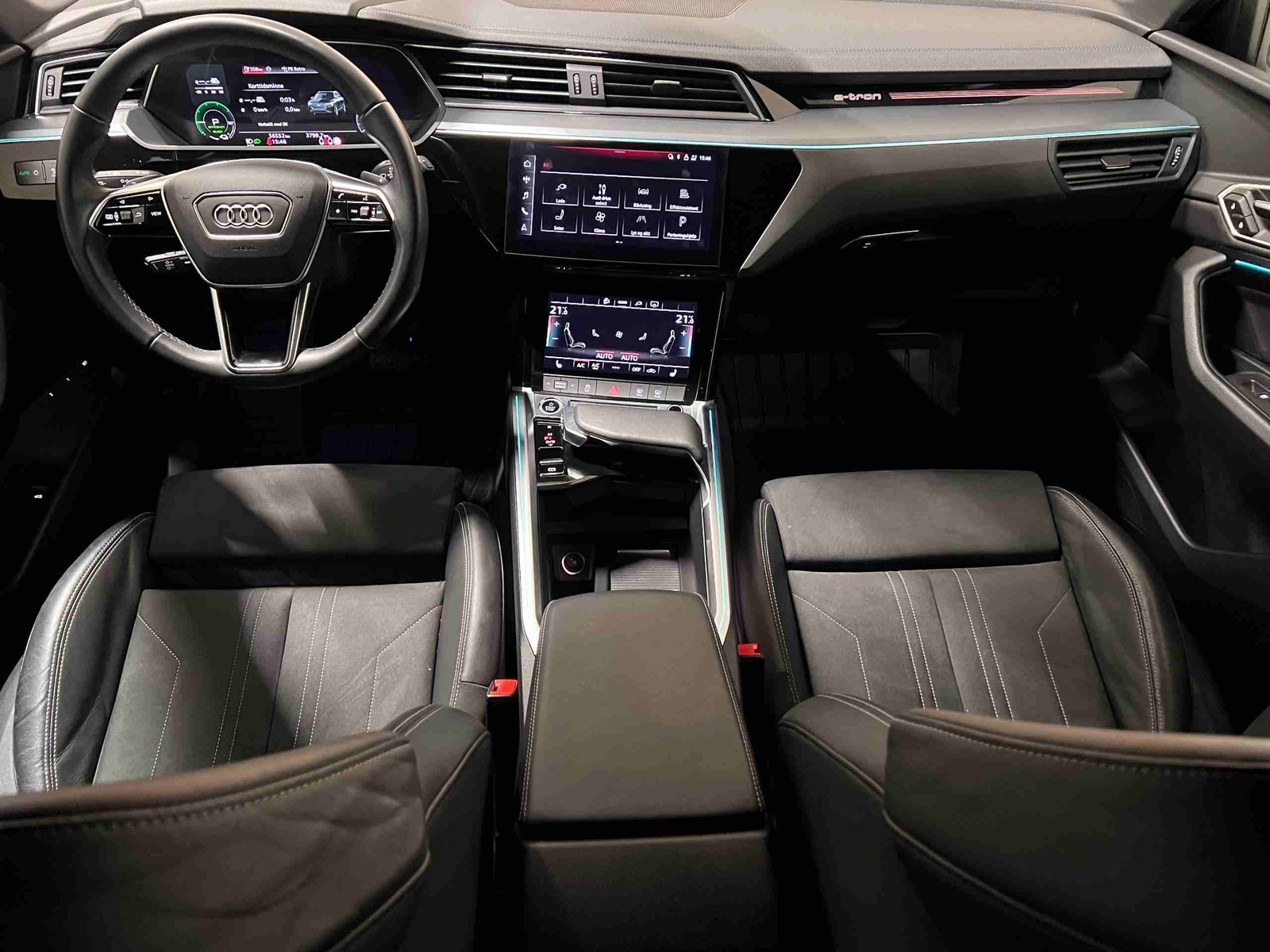 Audi Q8 55 e-tron quattro, 408hk, 2024