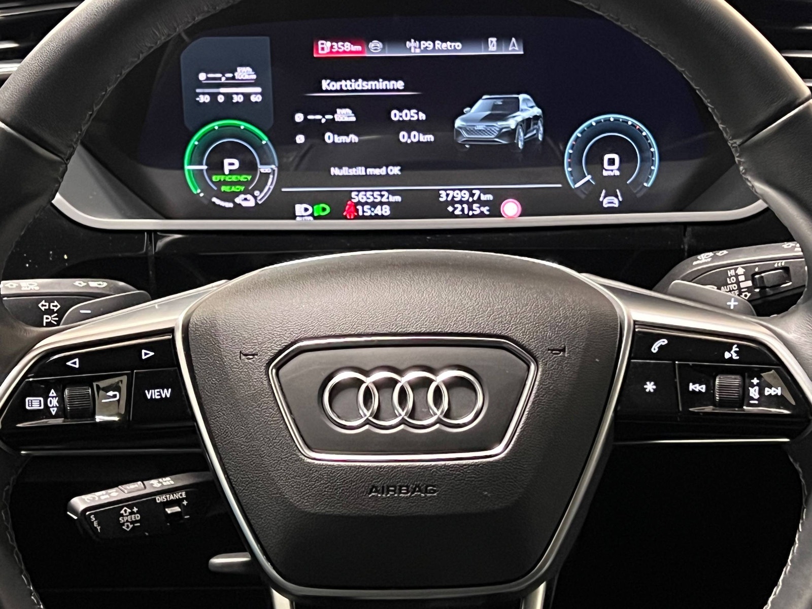 Audi Q8 55 e-tron quattro, 408hk, 2024