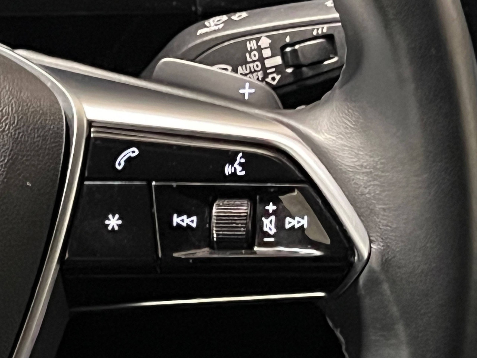 Audi Q8 55 e-tron quattro, 408hk, 2024