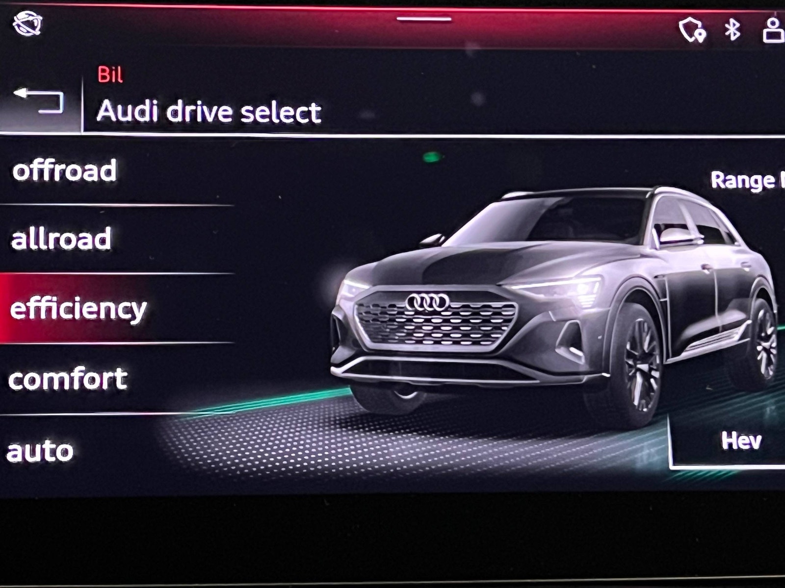 Audi Q8 55 e-tron quattro, 408hk, 2024