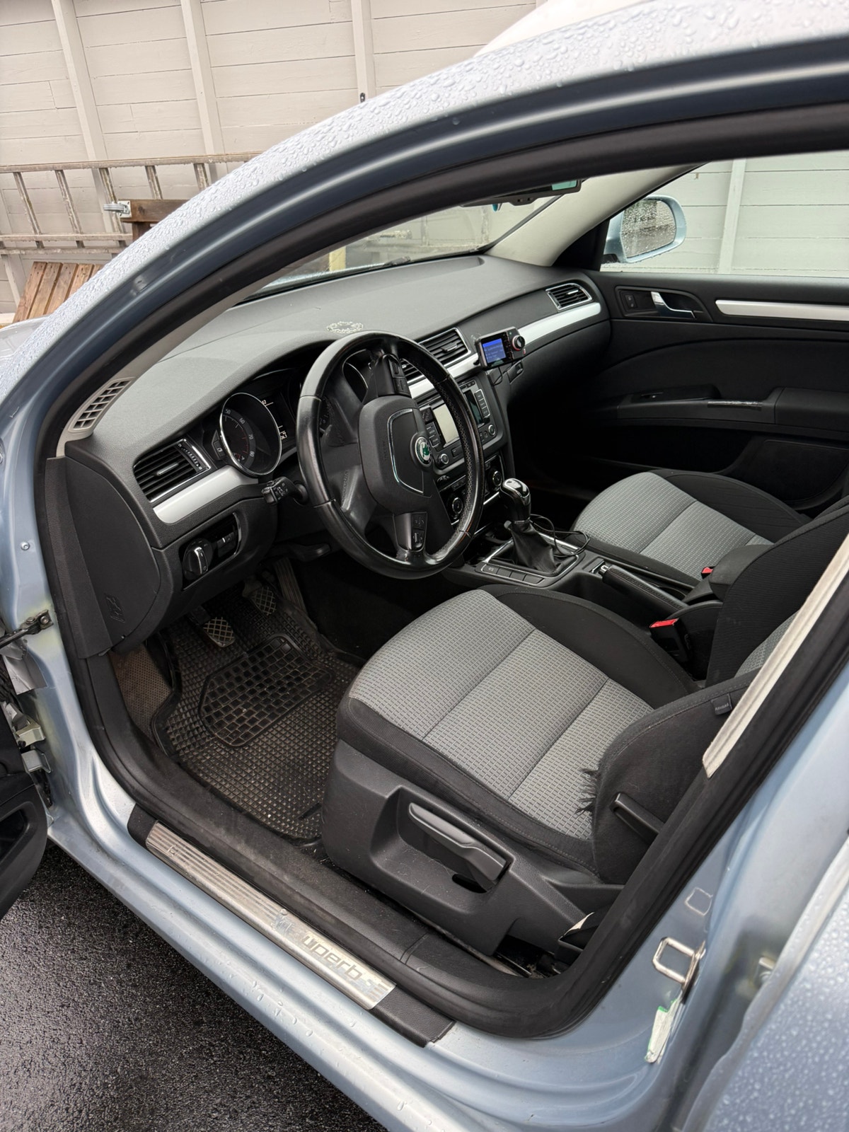 Škoda Superb Combi 1.4 TSI Manual, 125hp, 2010