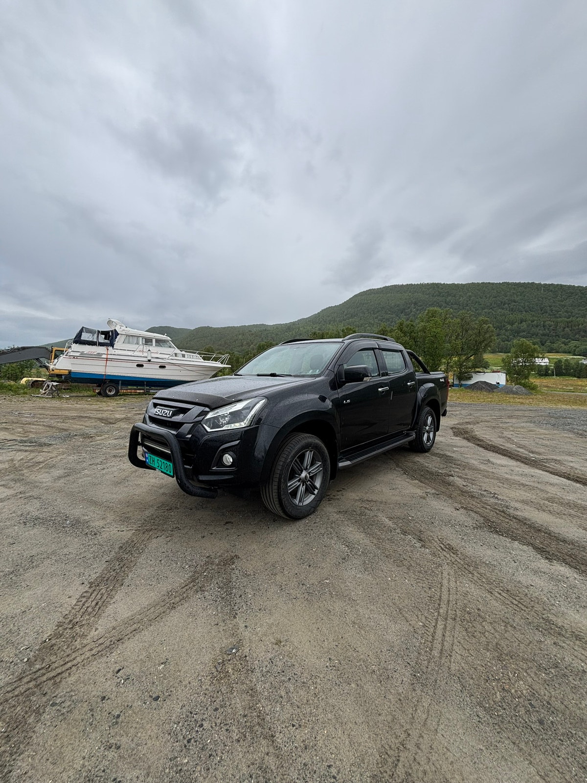 Isuzu D-Max Crew Cab 1.9 4WD Automatic, 163hp, 2017