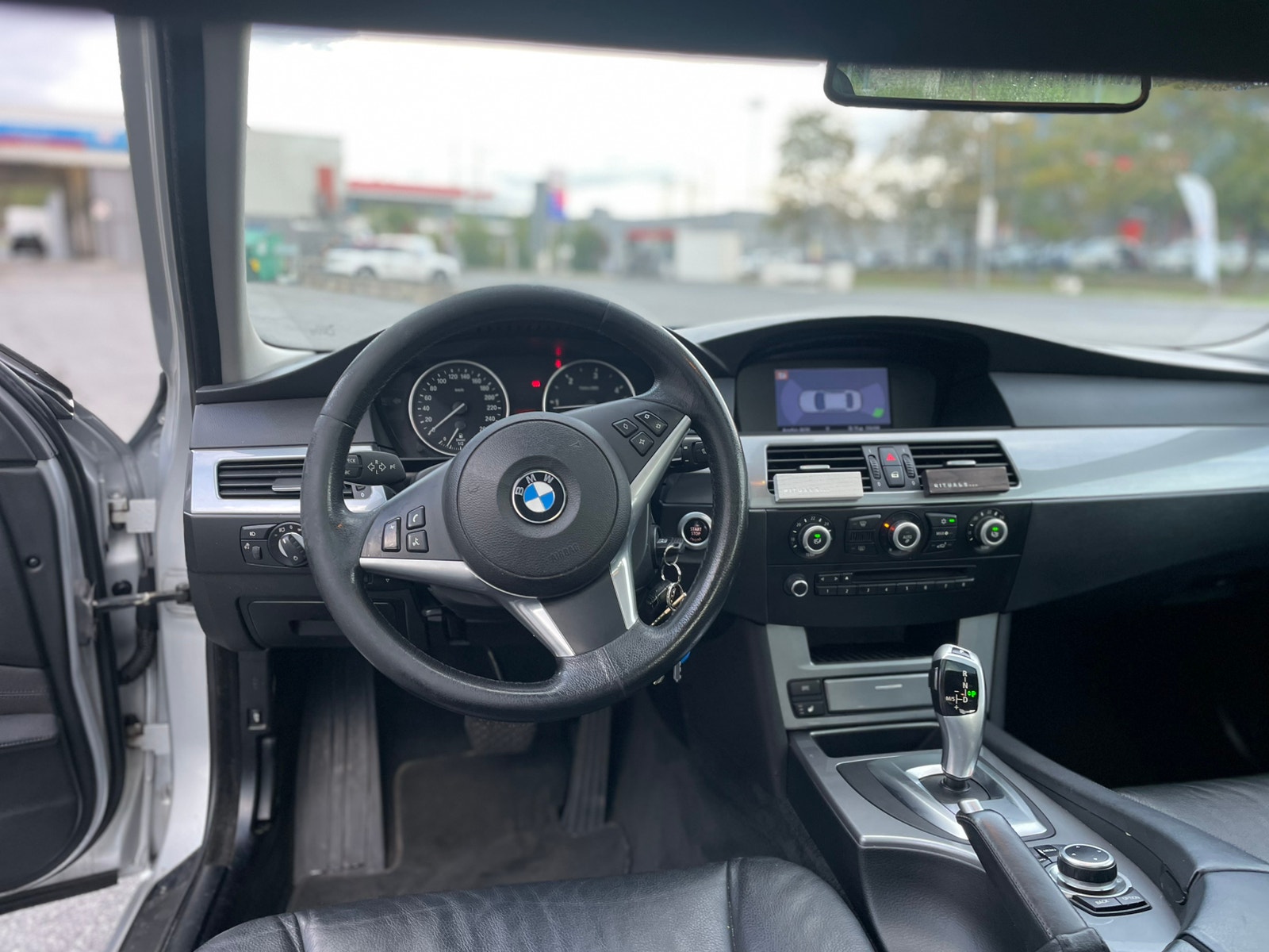 BMW 520d Sedan Automatic, 177hp, 2008