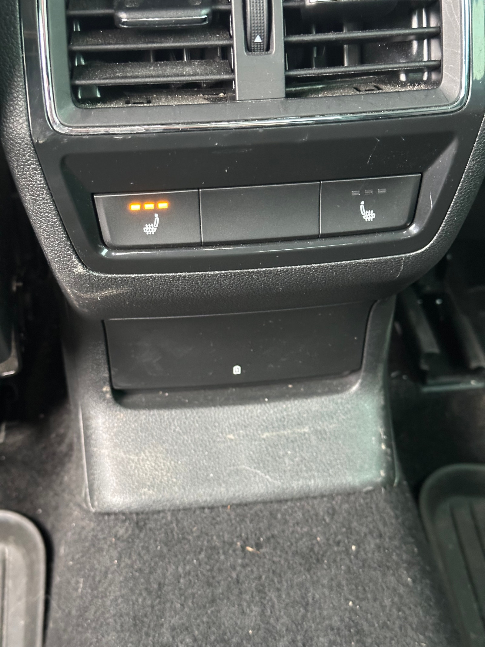 Škoda Karoq 1.6 TDI DSG Sequential, 115hp, 2018