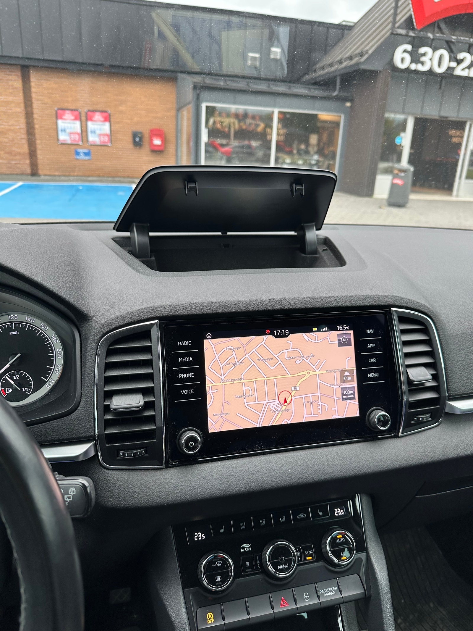 Škoda Karoq 1.6 TDI DSG Sequential, 115hp, 2018