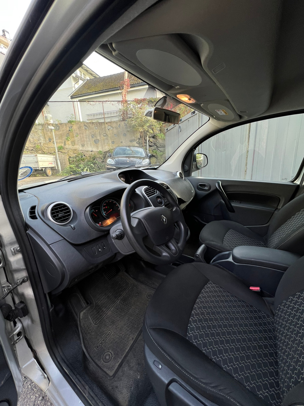 Renault Kangoo Z.E. Express 22 kWh, 60hp, 2015
