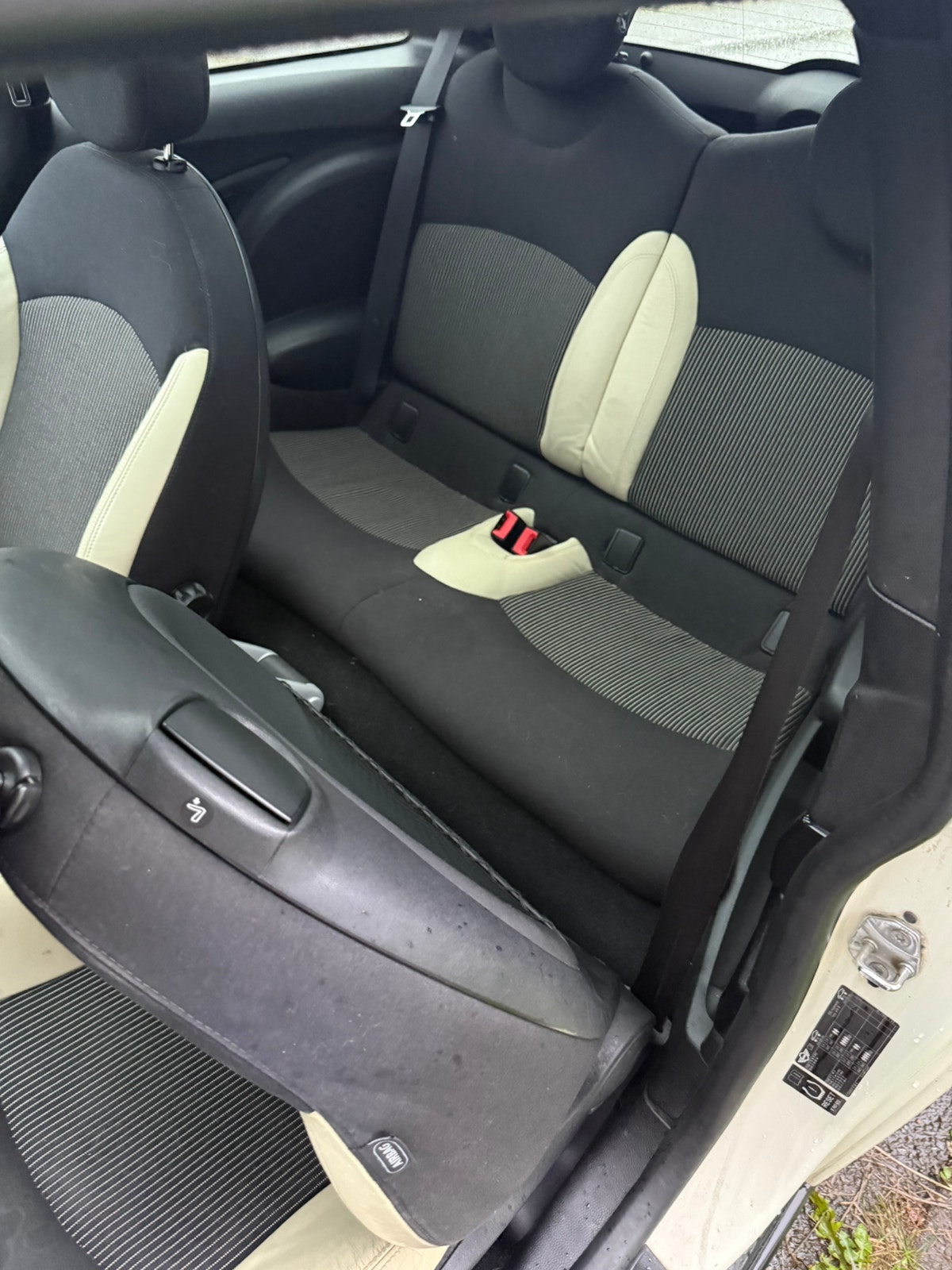 MINI Cooper D Manual, 6-trins, 109ps, 2007